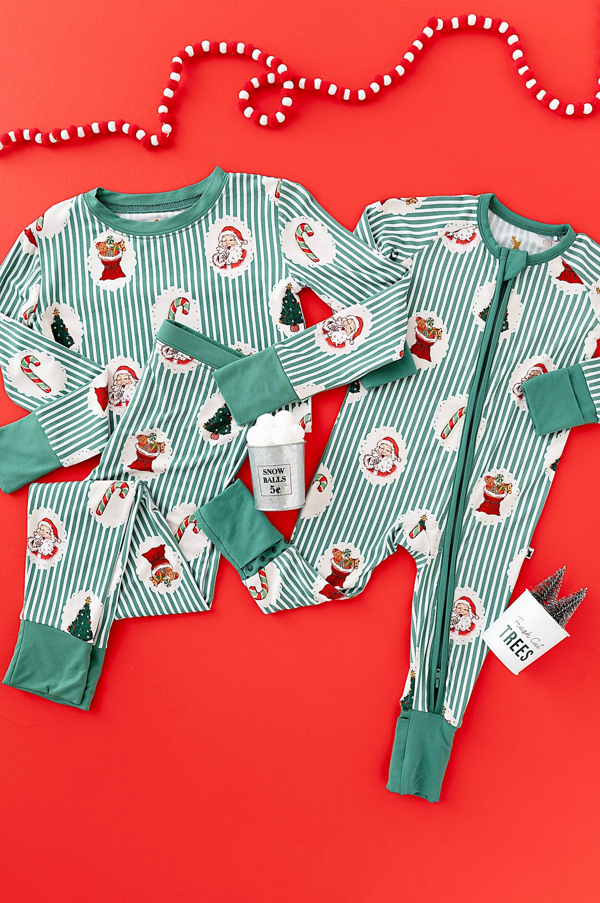 Kiki + Lulu Convertible Footie - Christmas Classic Stripe
