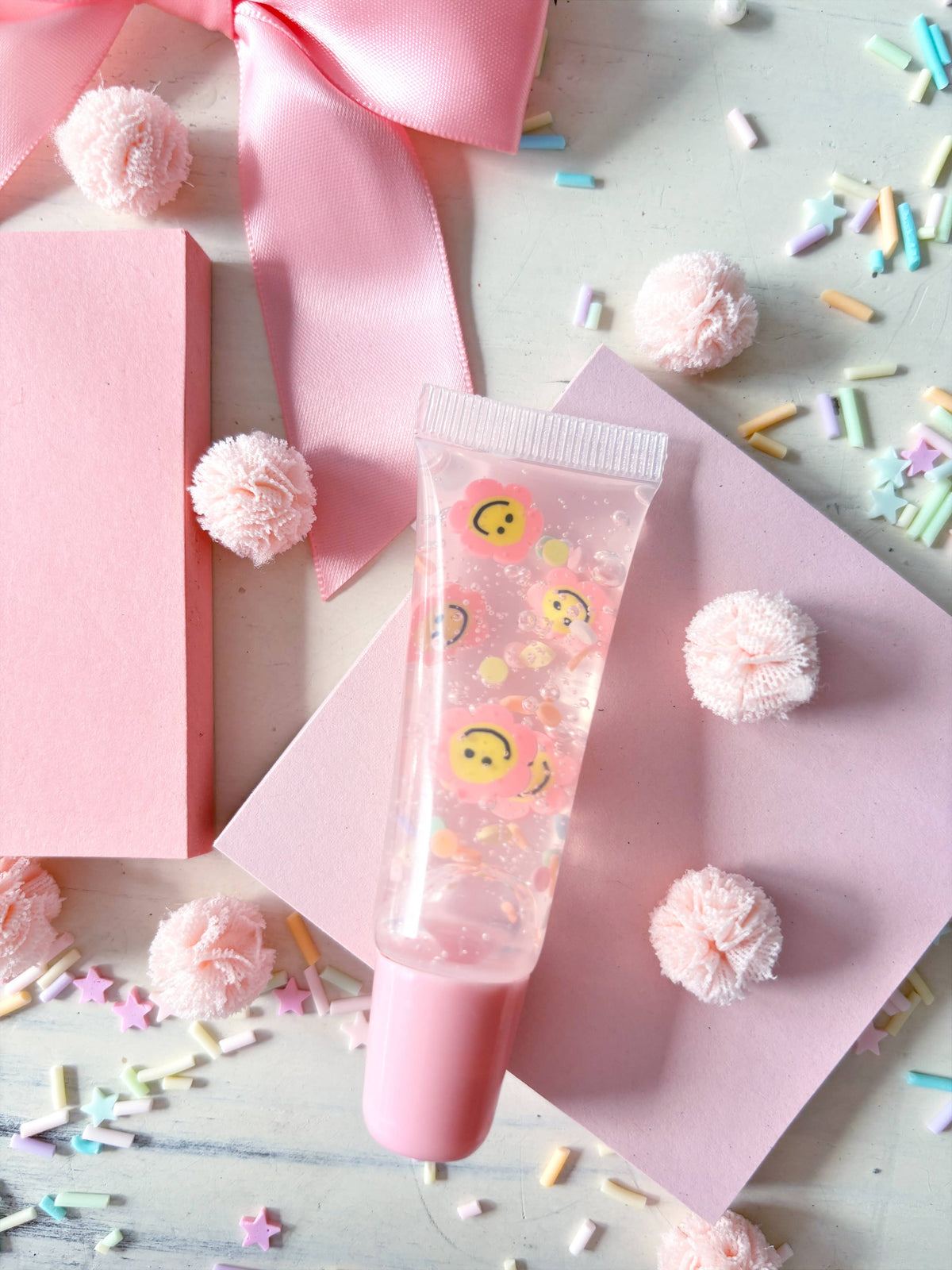 Live Sweet Lip Gloss - Smiley Flower Confetti