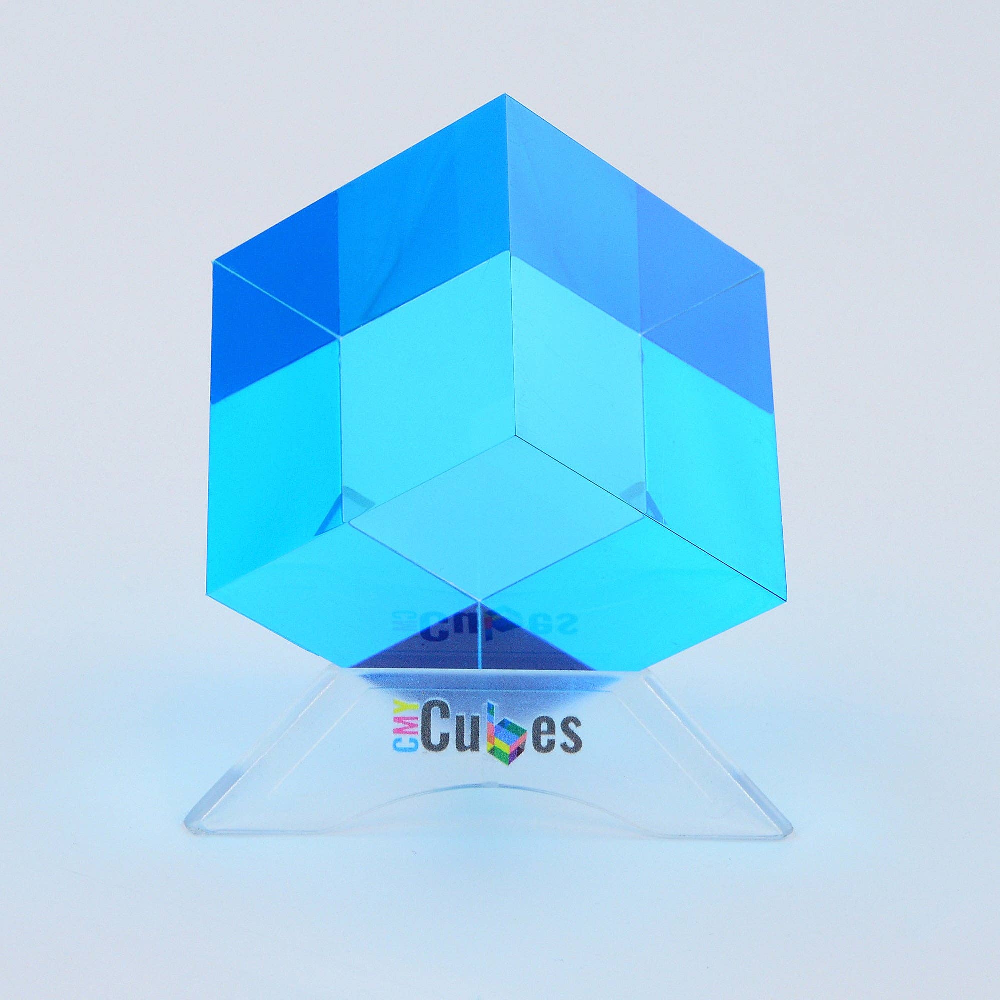 CMY Cubes - The Cube Stand
