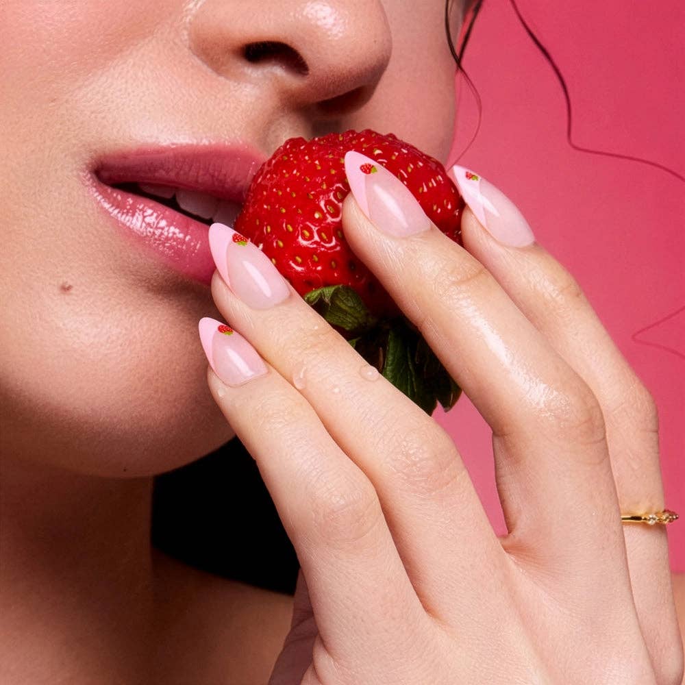 Glamnetic Press On Nails - Strawberry Bits