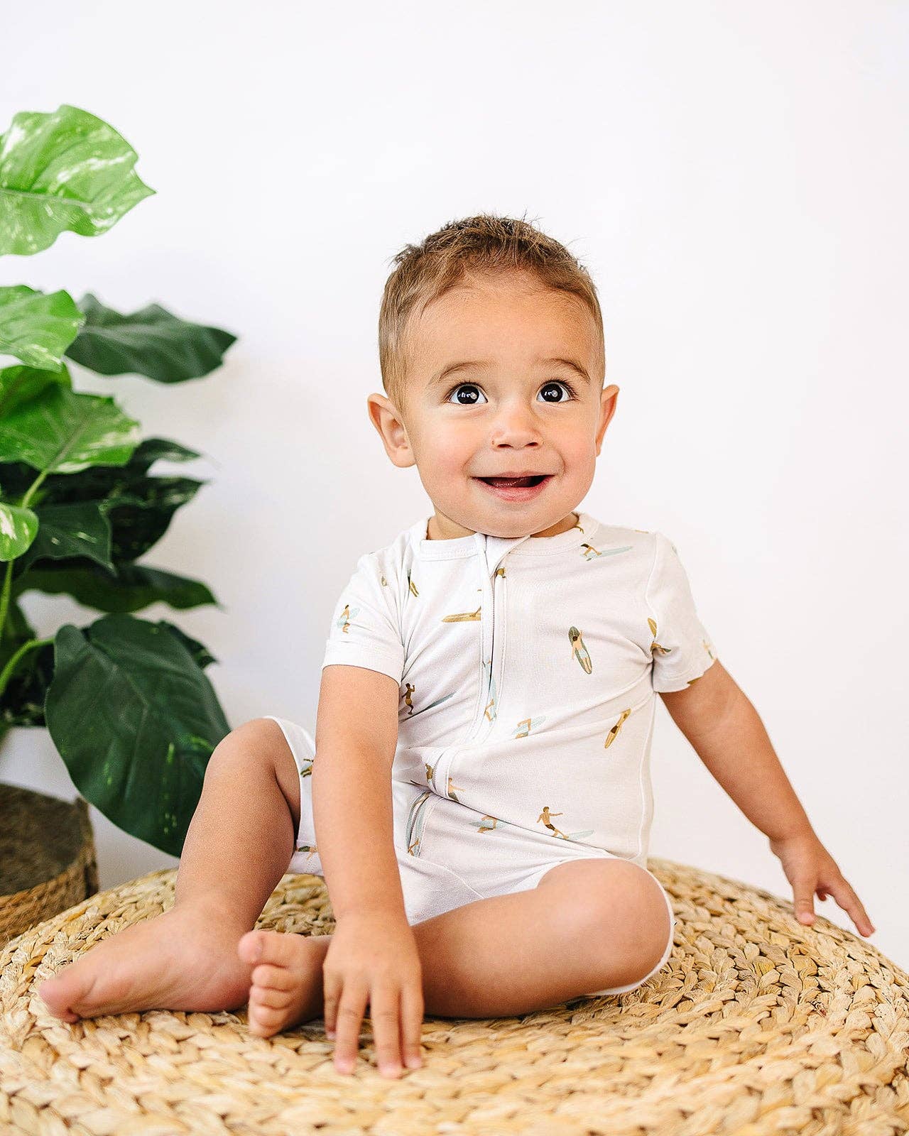 ava + oliver Short Zip Romper - Surfer Dudes