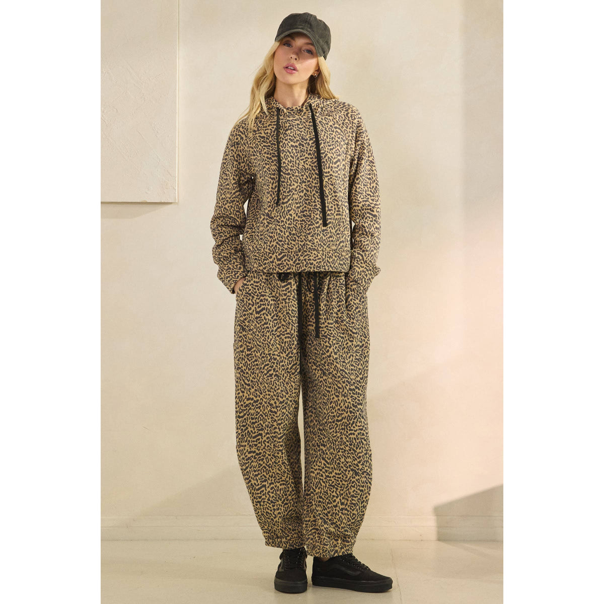 Veveret French Terry Hoodie & Pants Set - Leopard