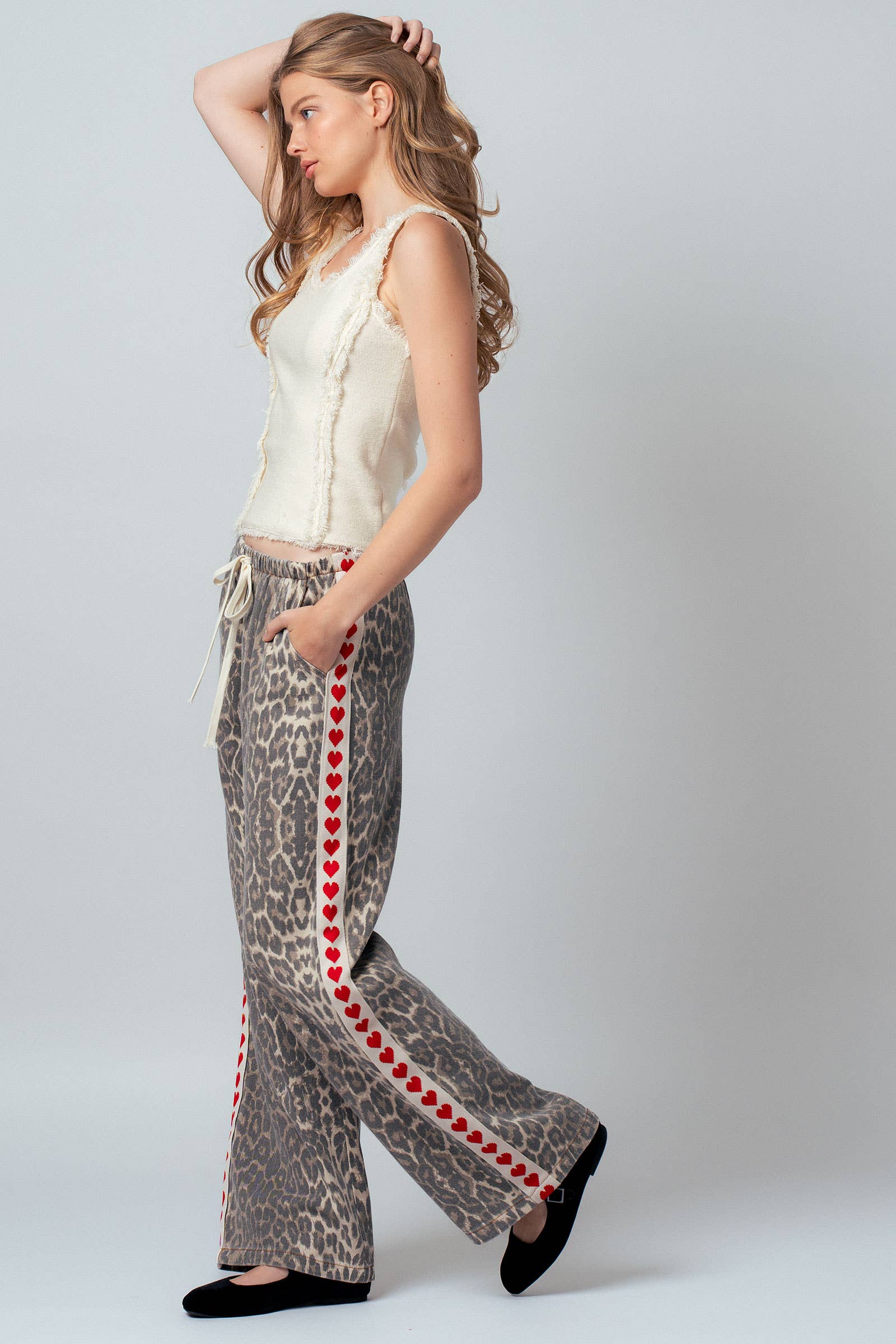 Women's Leopard Print Heart Side Stripe Lounge Pants