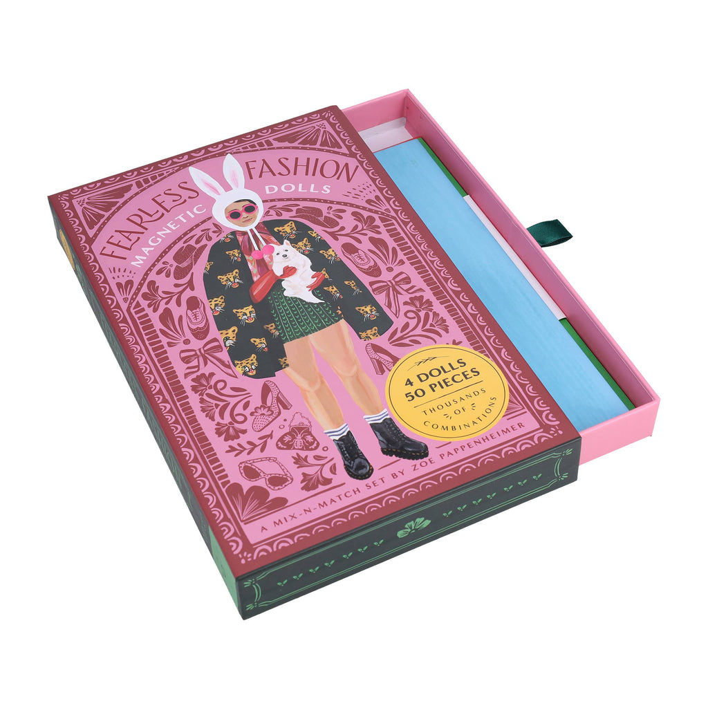 Chronicle Books - Fearless Fashion Magnetic Dolls