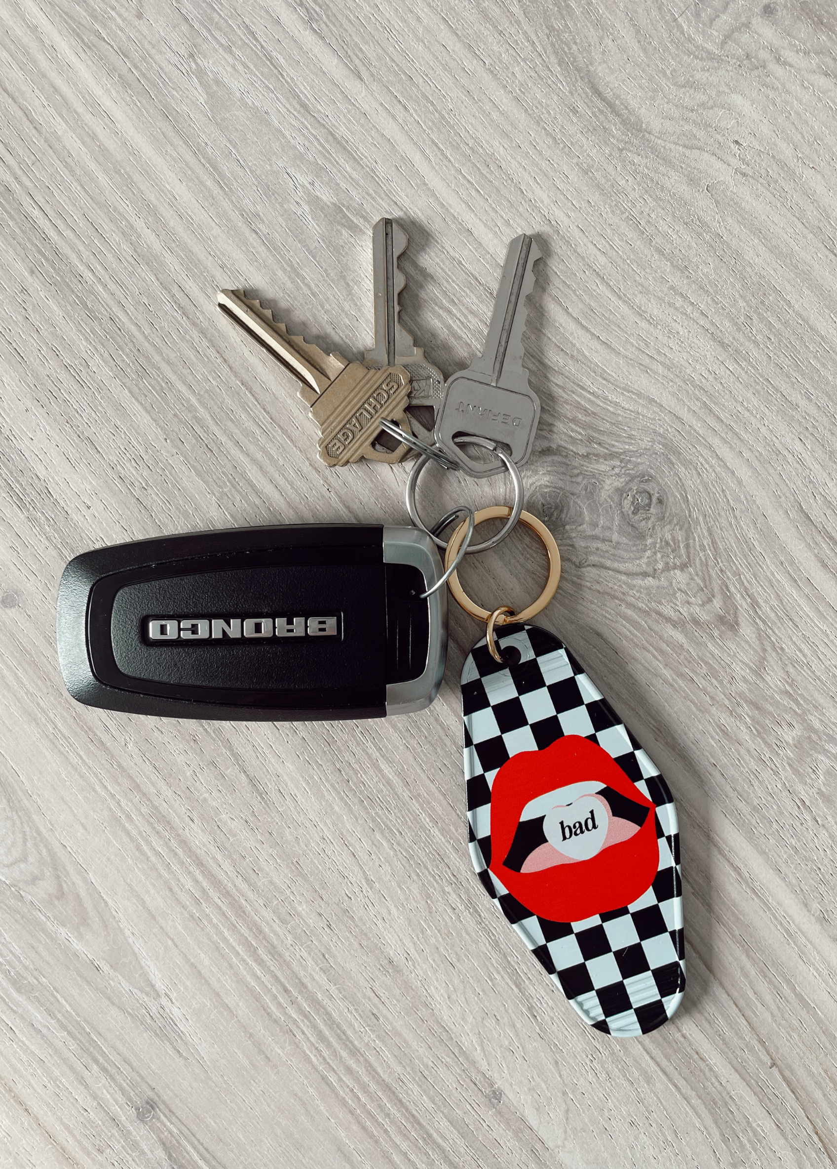 Little Trouble - Motel Keychain (Hot Mom)