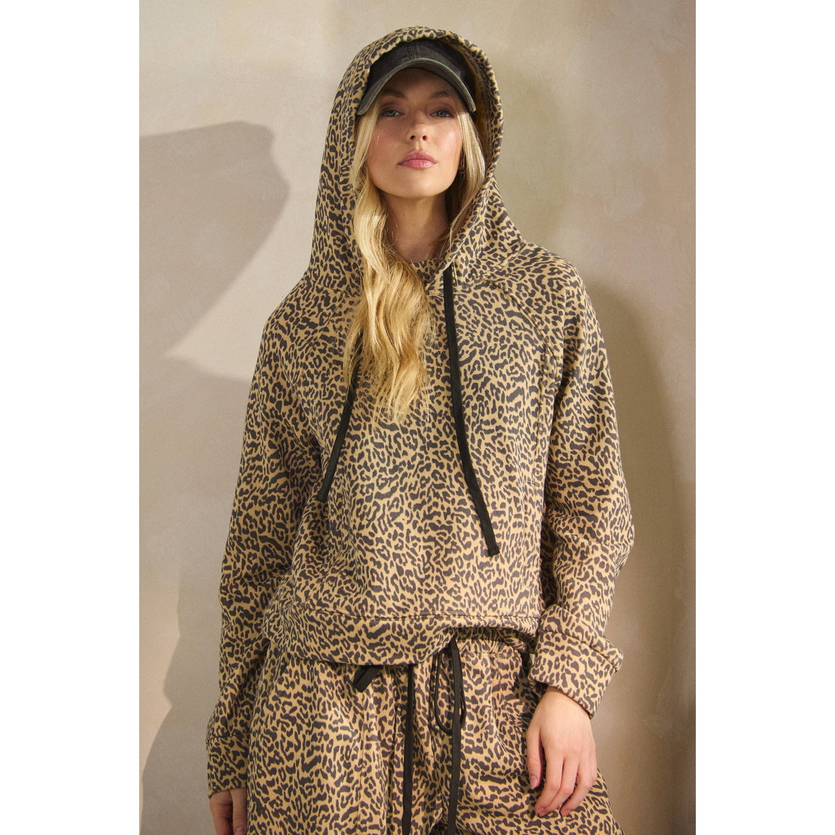 Veveret French Terry Hoodie & Pants Set - Leopard