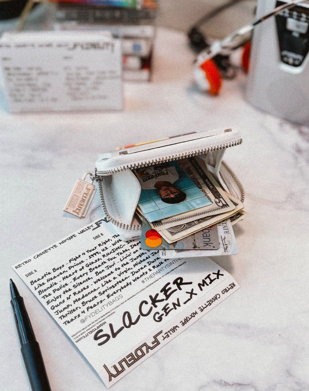 Fydelity - Retro Cassette Wallet (Groovy Rainbow)