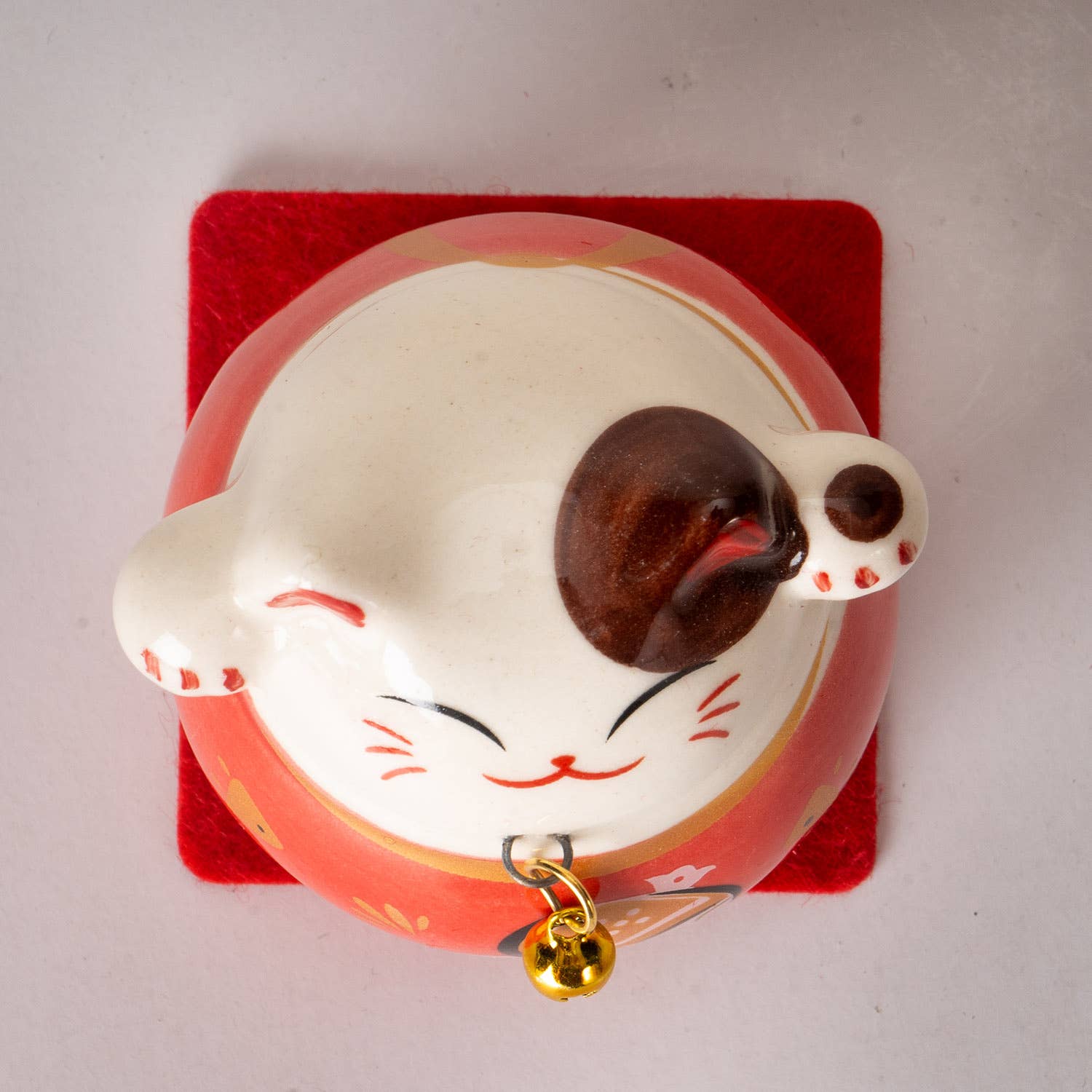 Urban Tokyo Maneki Neo Lucky Cat Figurine (2in)