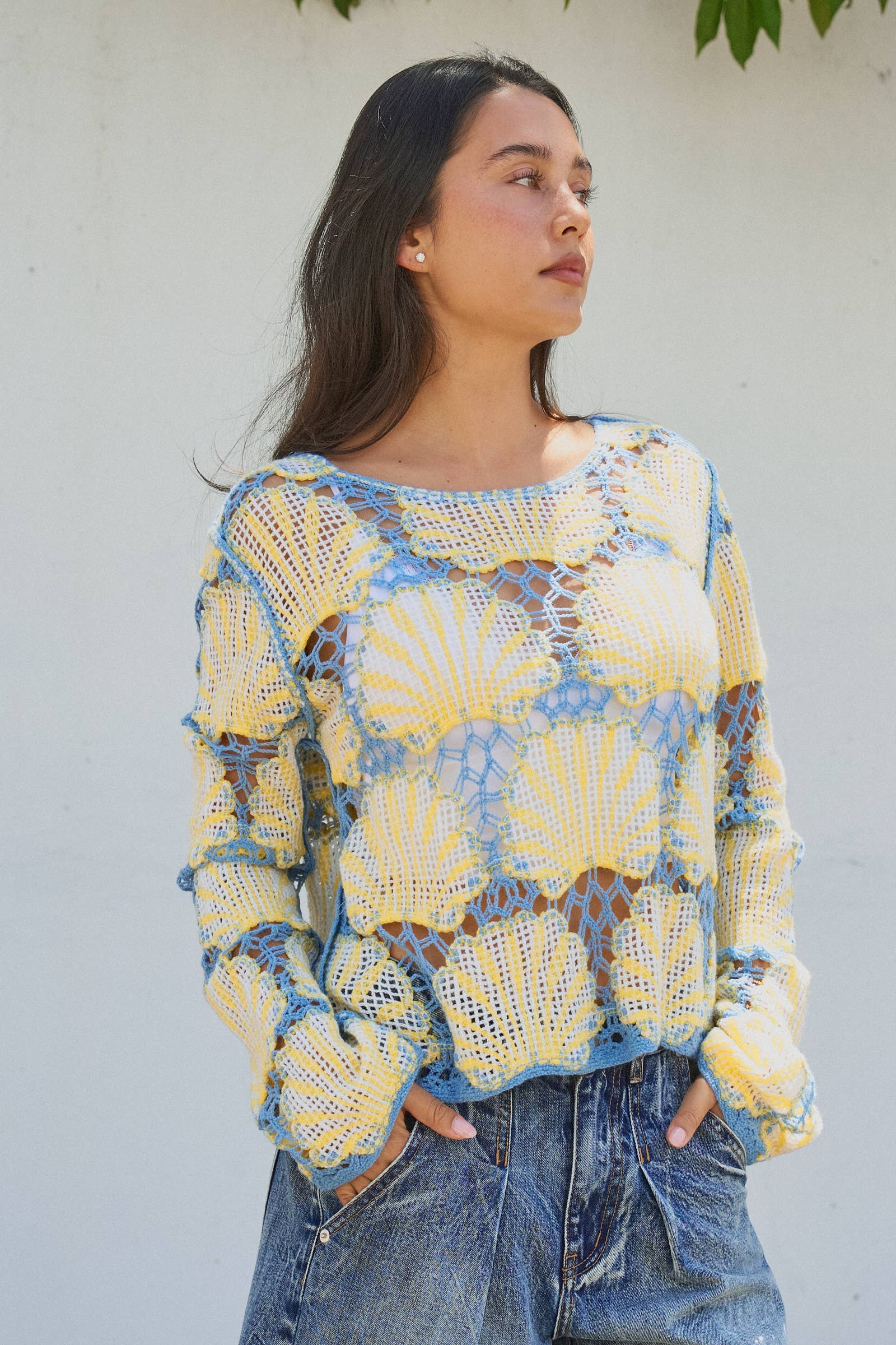Women's Crochet Lace Seashell Scalloped Knit Top