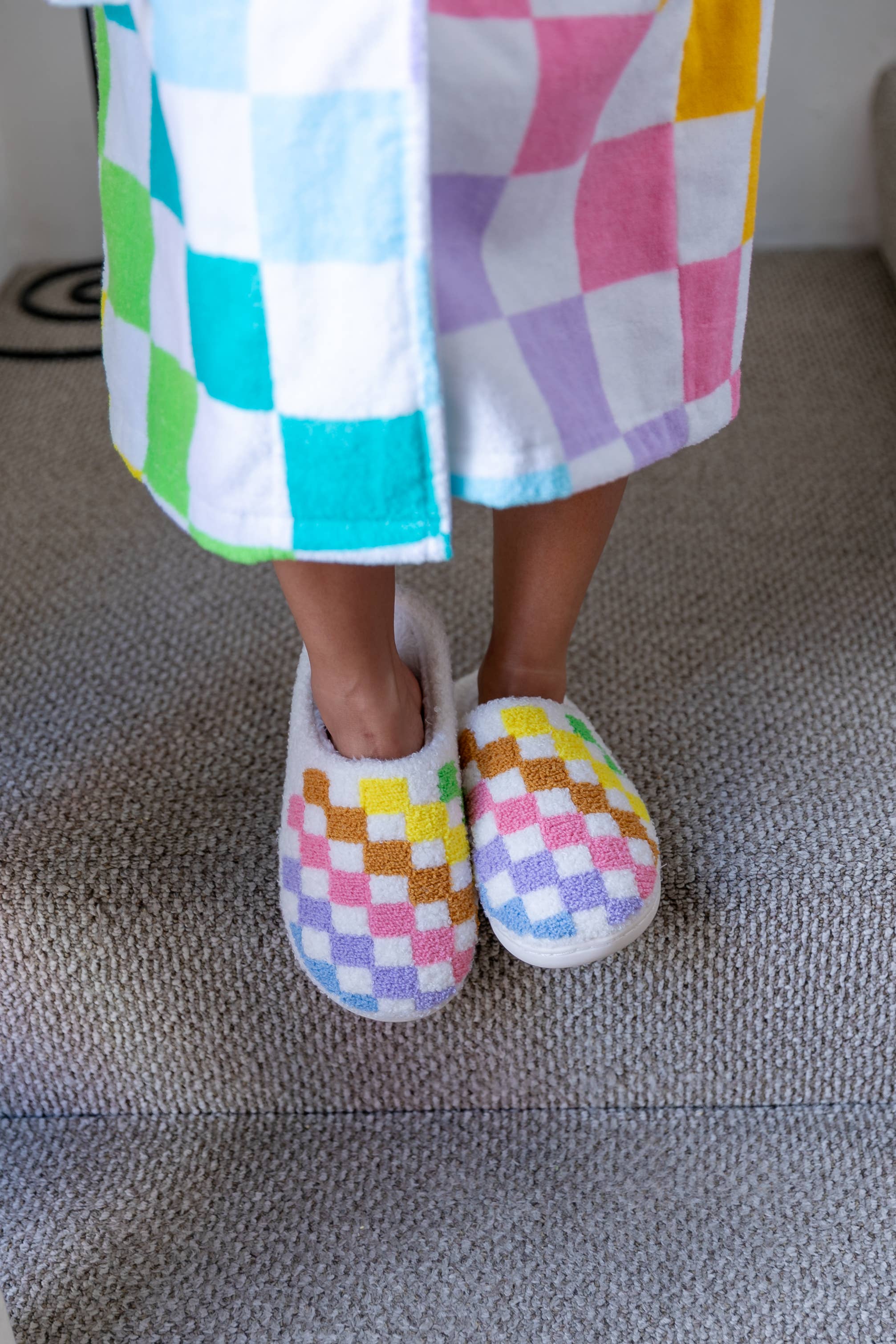 Living Royal Slippers - Rainbow Checkered