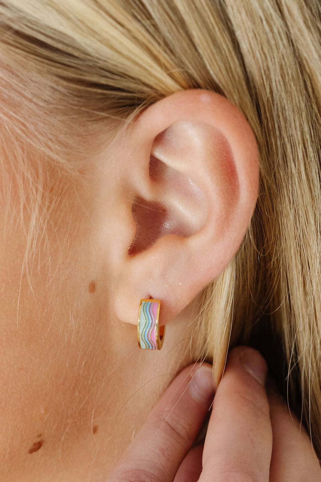 Pip Pop Post - Pastel Rainbow Hoop Earrings
