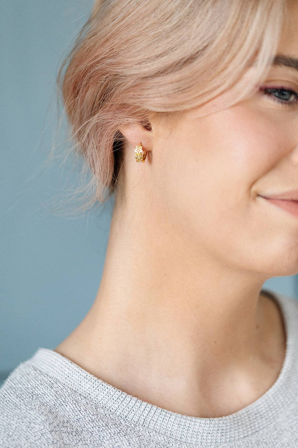 Pip Pop Post - Daisy Hoop Earrings