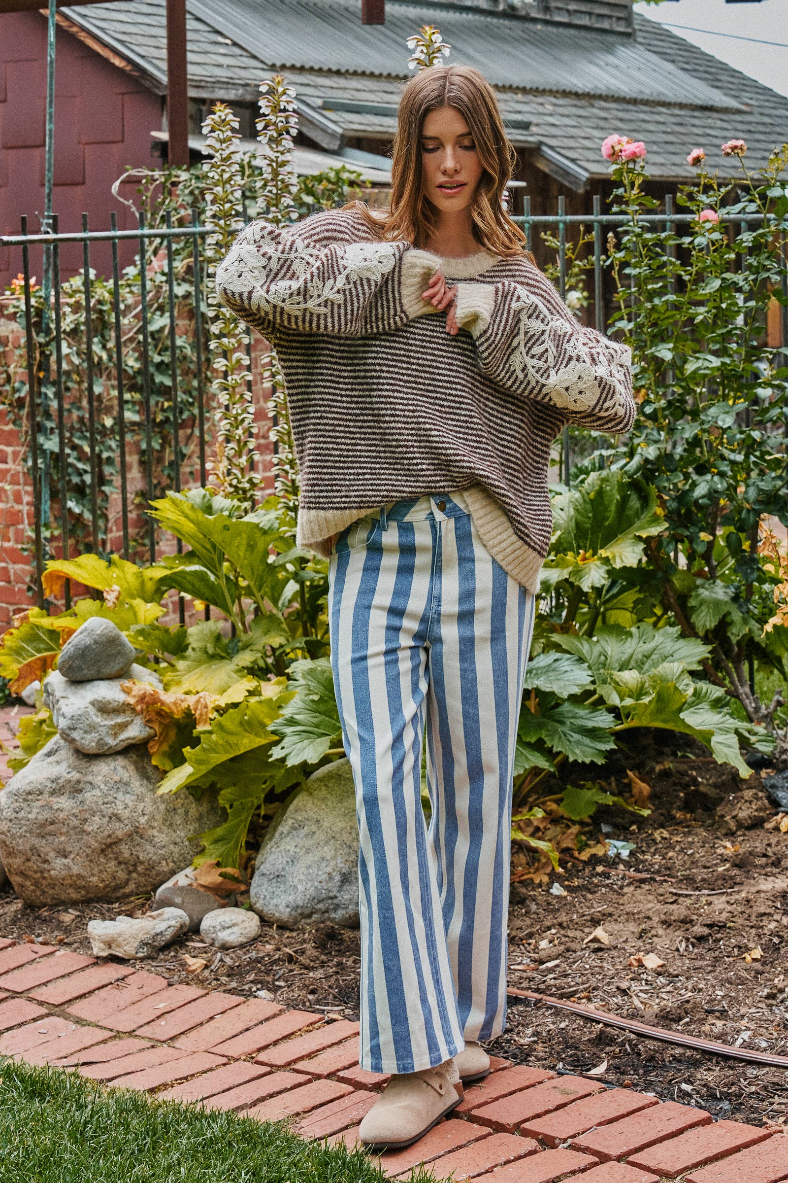 Women's Floral Embroidered Striped Knit Sweater - Brown