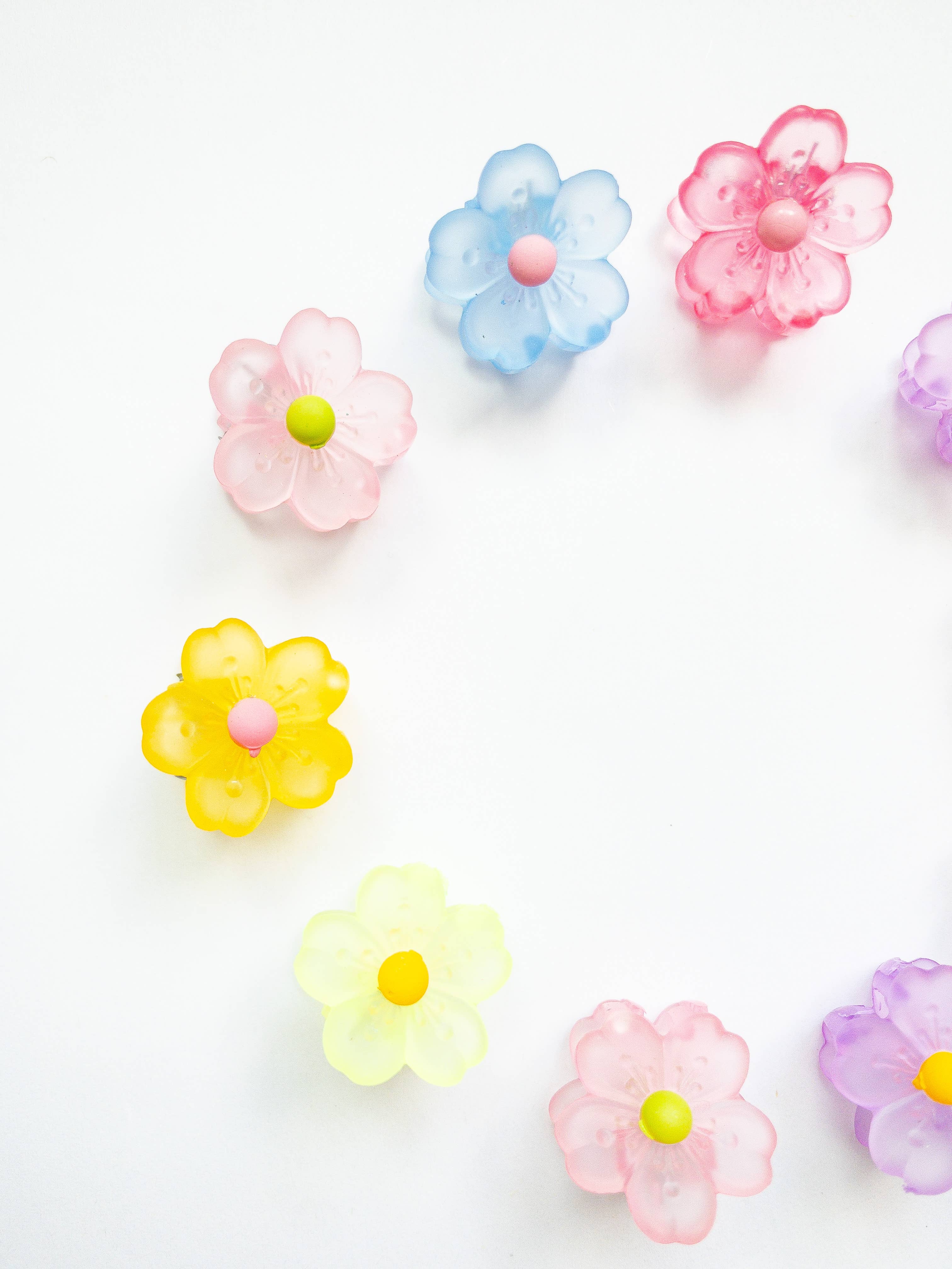 Eggy Cakes - Sakura Flower Small Hair Claws