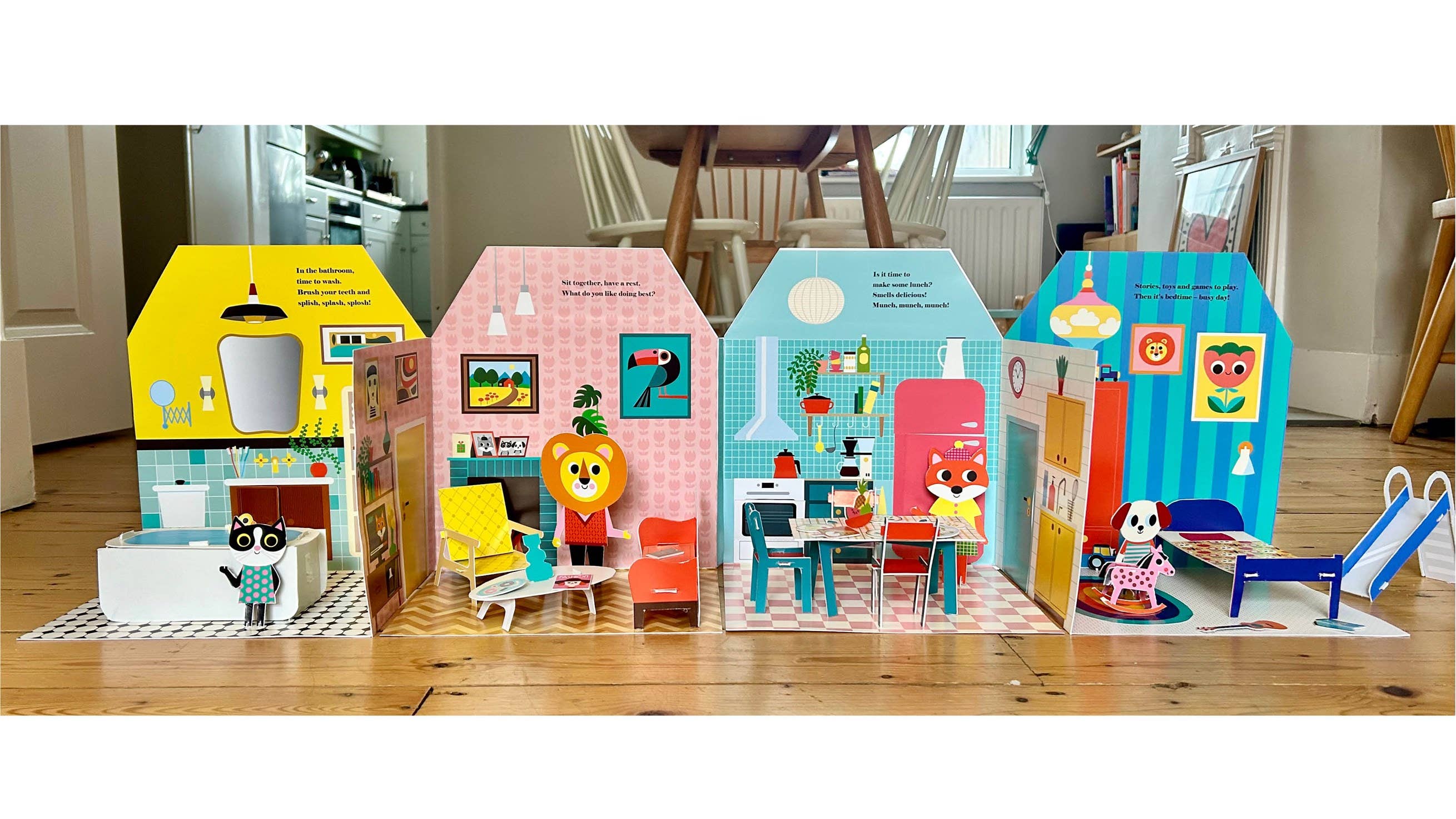 Hachette Book Group - Fold-Out + Play: House