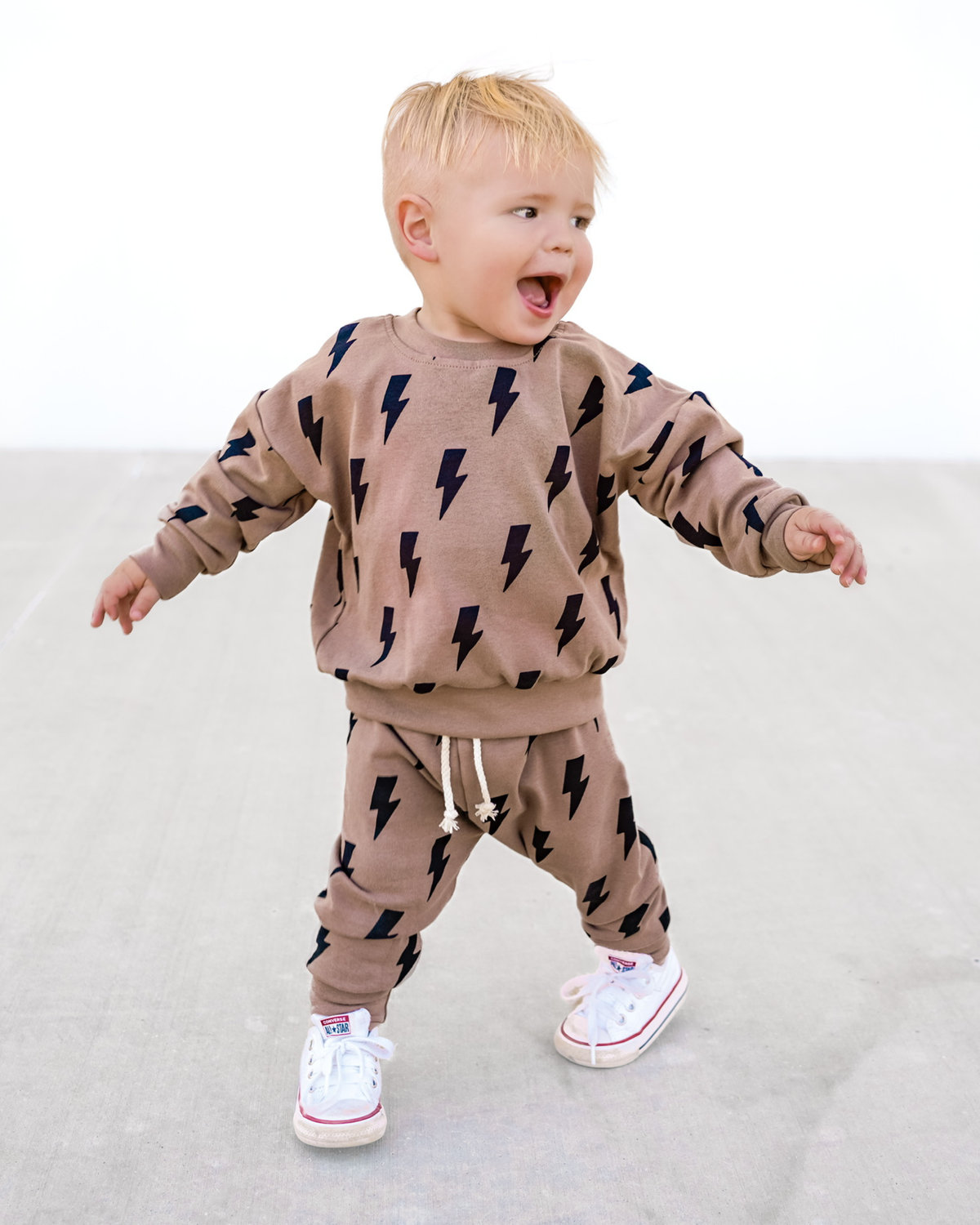 Lucky Panda Kids Jogger Set - Mocha Bolts