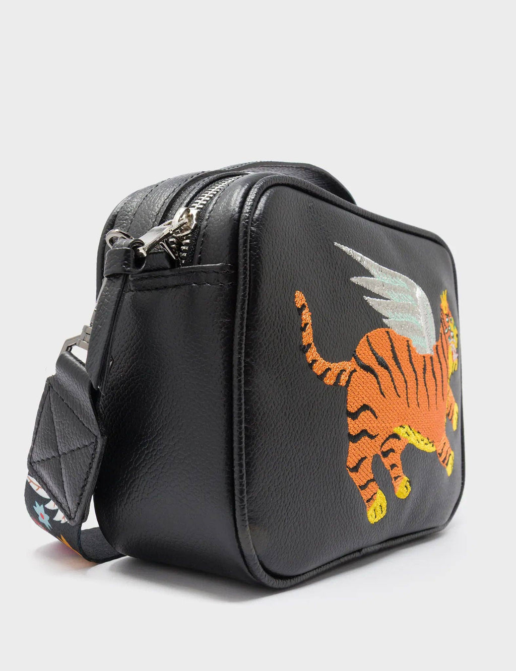 Min & Mon - Verto Black Leather Crossbody Bag - Winged Tiger Embroidery
