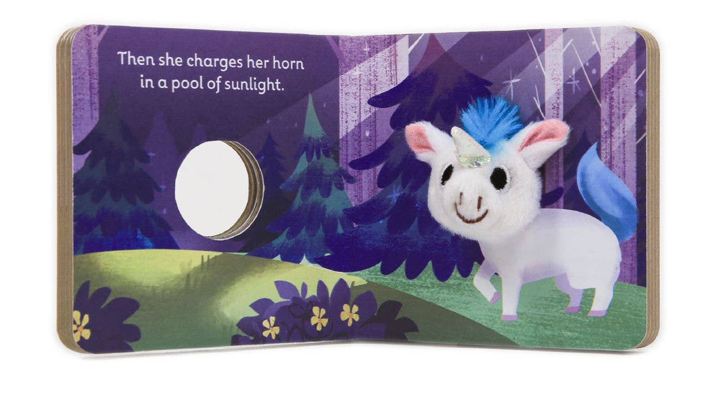 Chronicle Books - Baby Unicorn: Finger Puppet Book