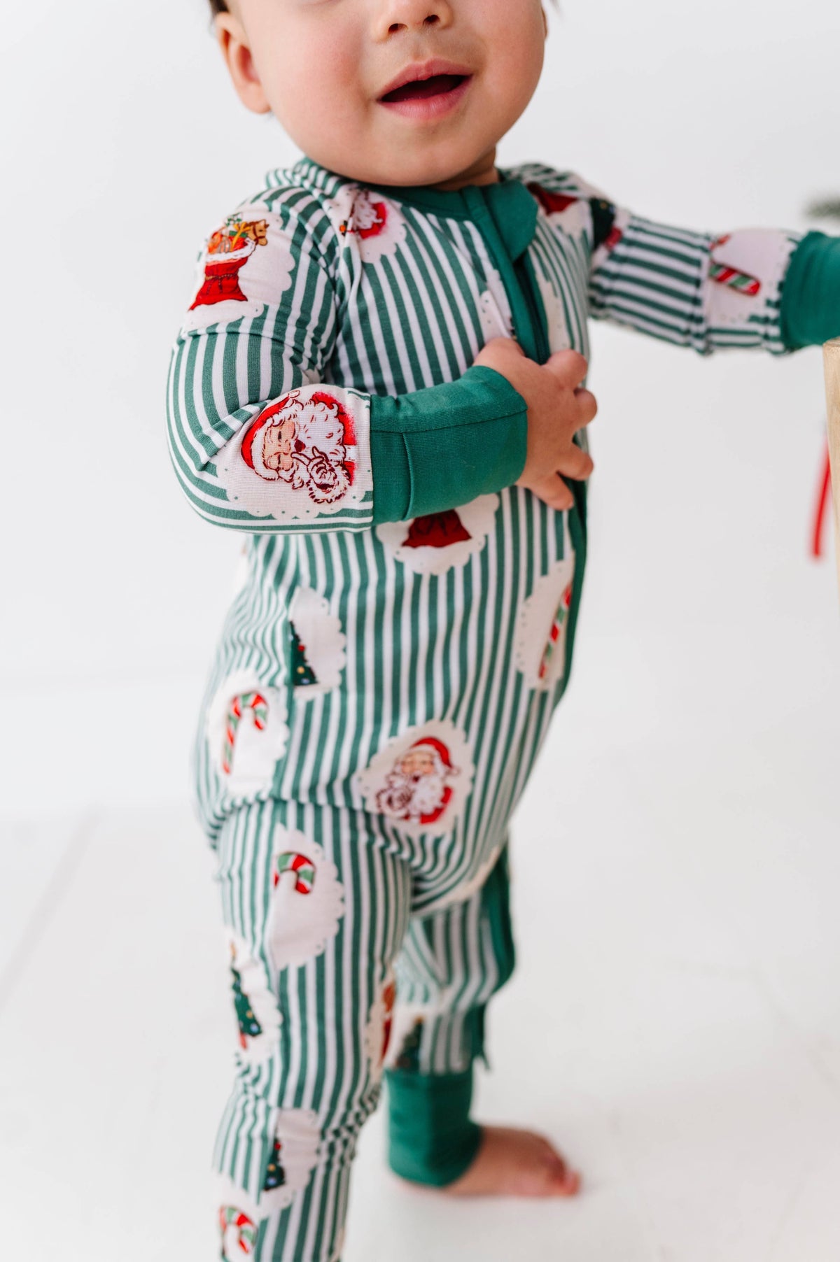 Kiki + Lulu Convertible Footie - Christmas Classic Stripe
