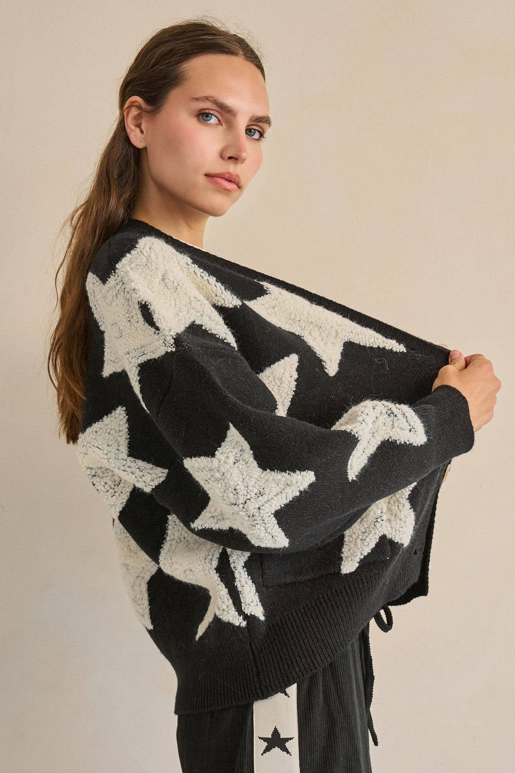 Women's Star Knit Cardigan - Black/White