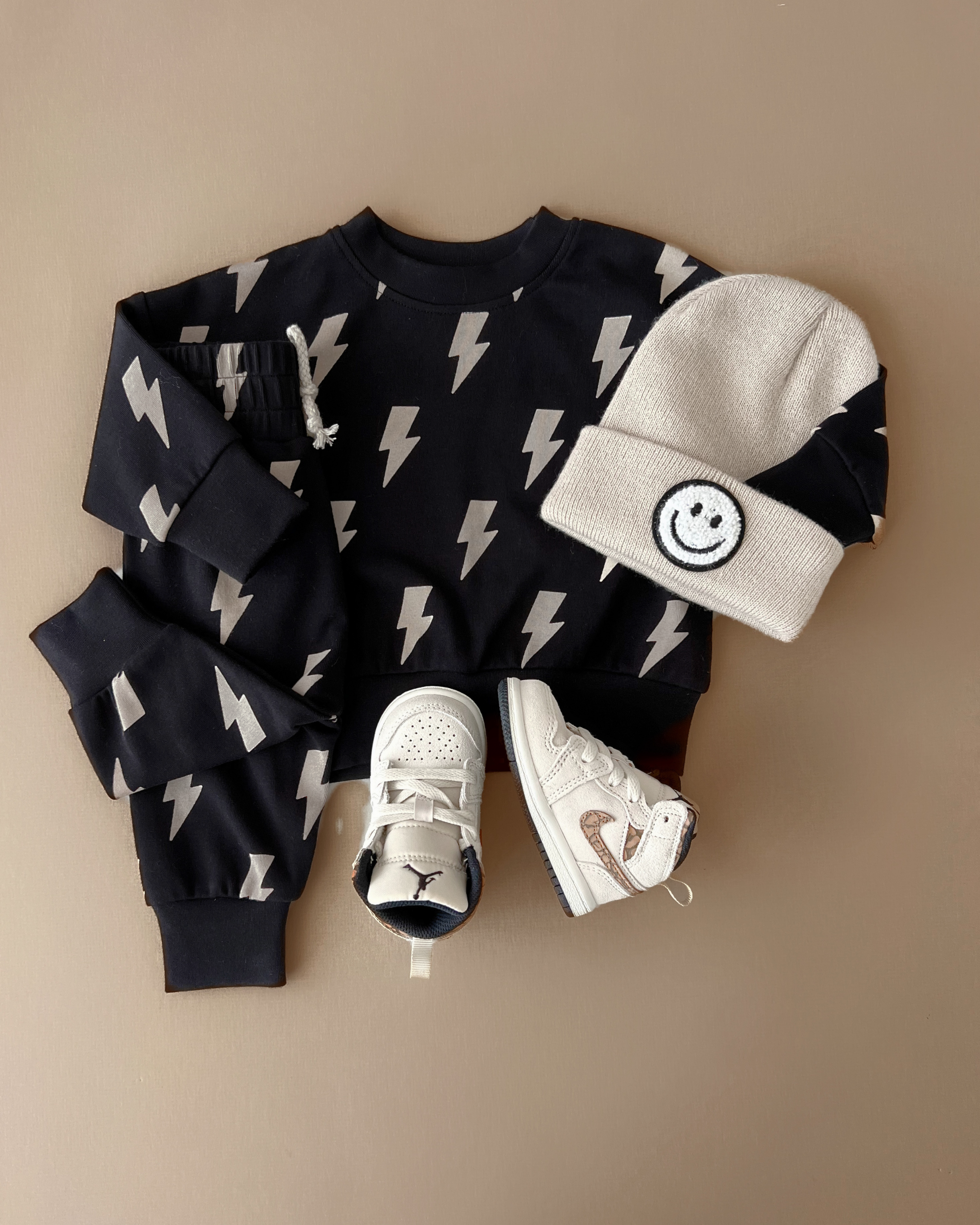 Lucky Panda Kids Jogger Set - Black Bolts