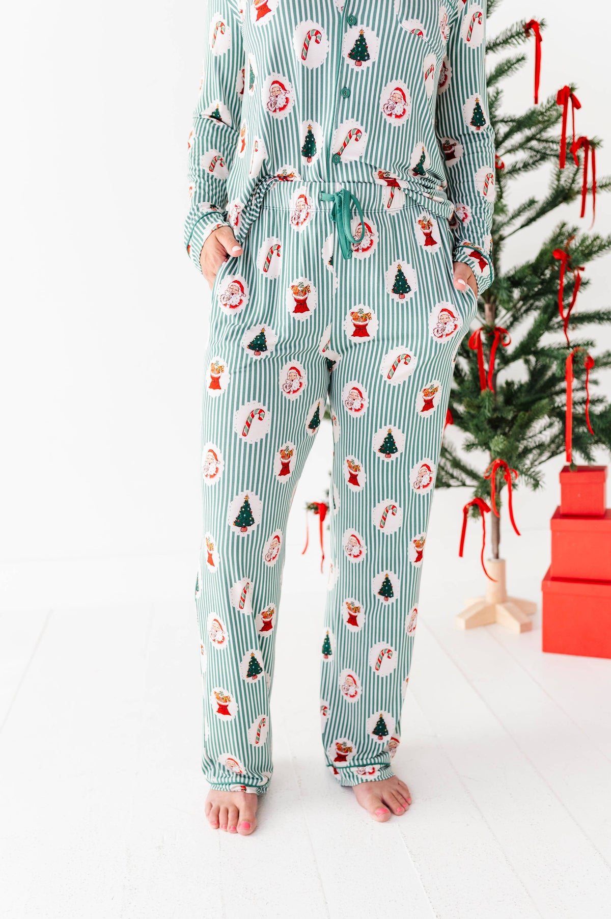 Kiki + Lulu Women's Lounge Set - Christmas Classic Stripe