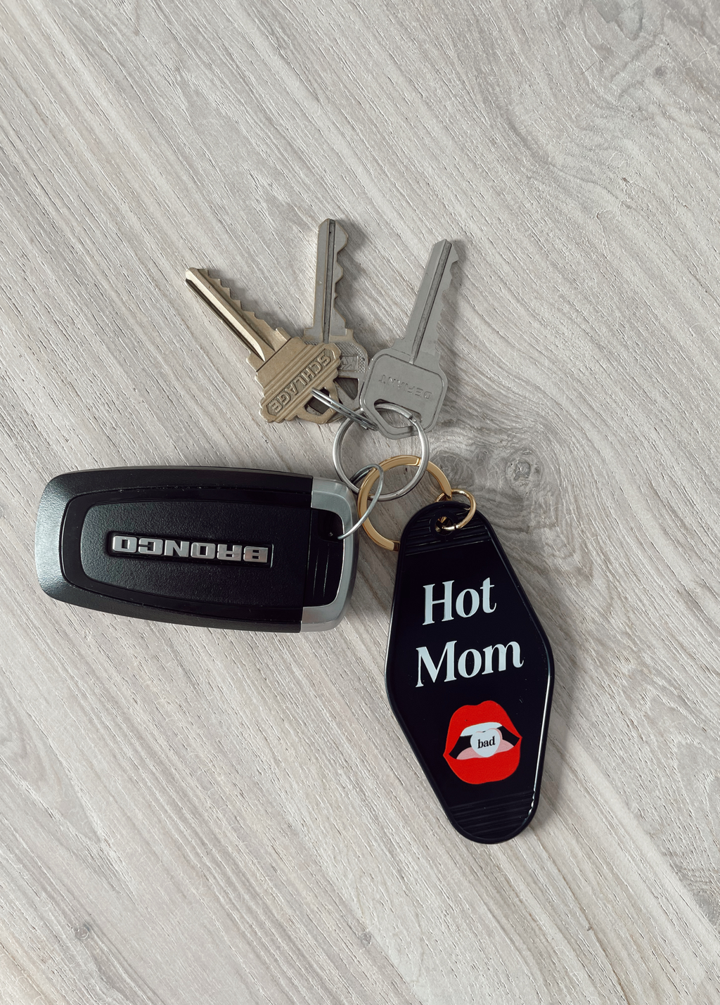 Little Trouble - Motel Keychain (Hot Mom)