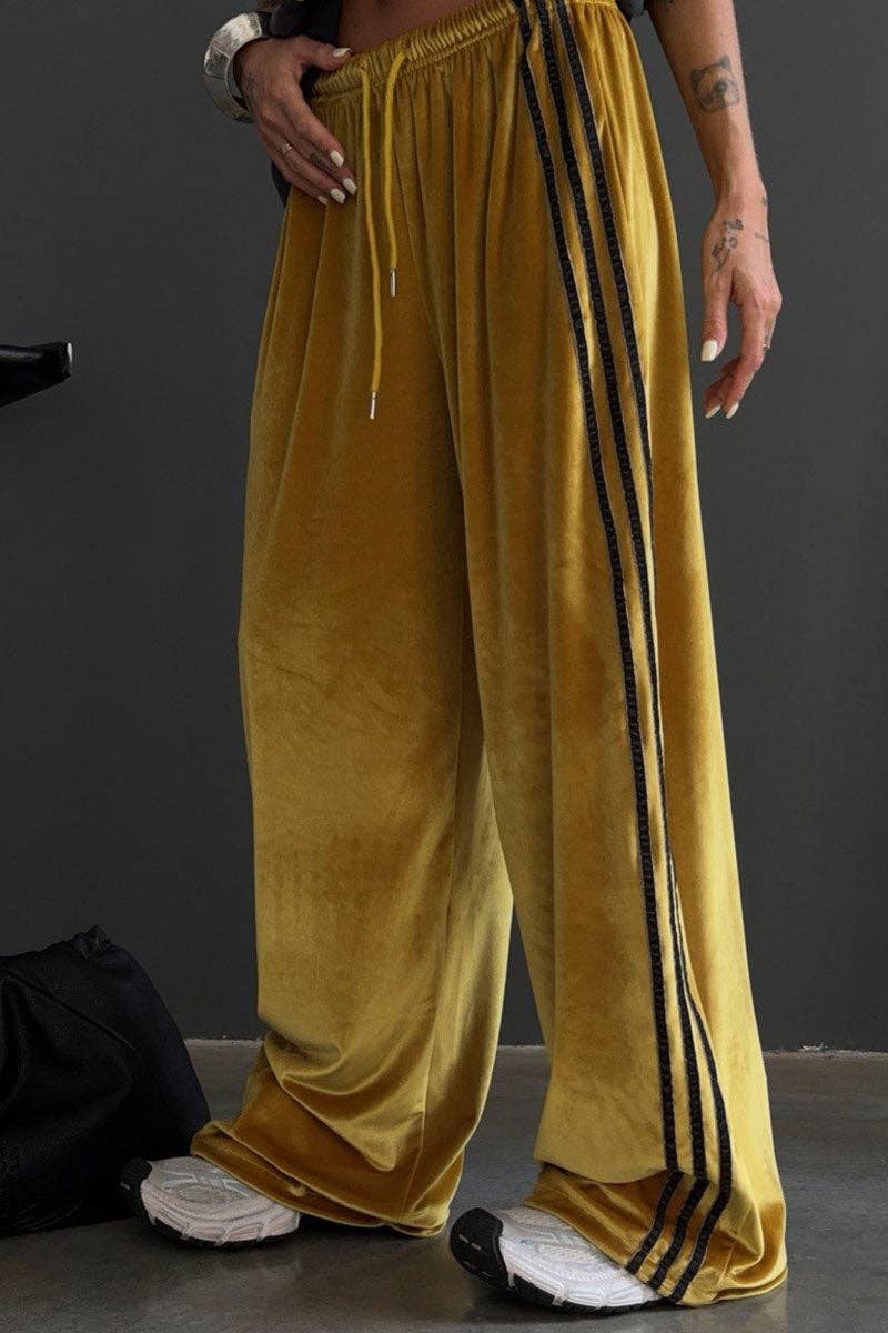 Women's Striped Side Wide-Leg Sweatpants - Yellow