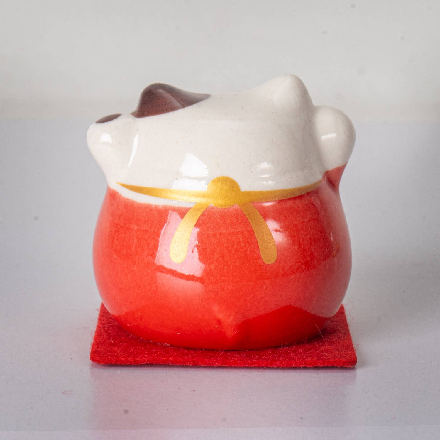 Urban Tokyo Maneki Neo Lucky Cat Figurine (2in)