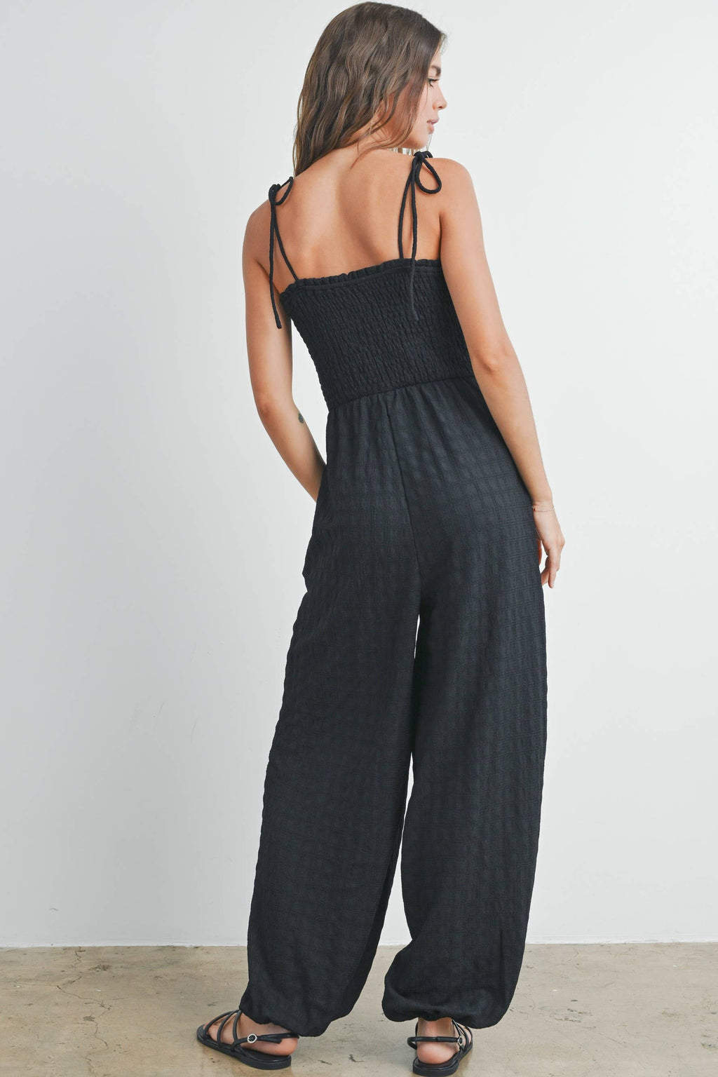 Women's Textured Solid Wide Leg Jumpsuit - Black