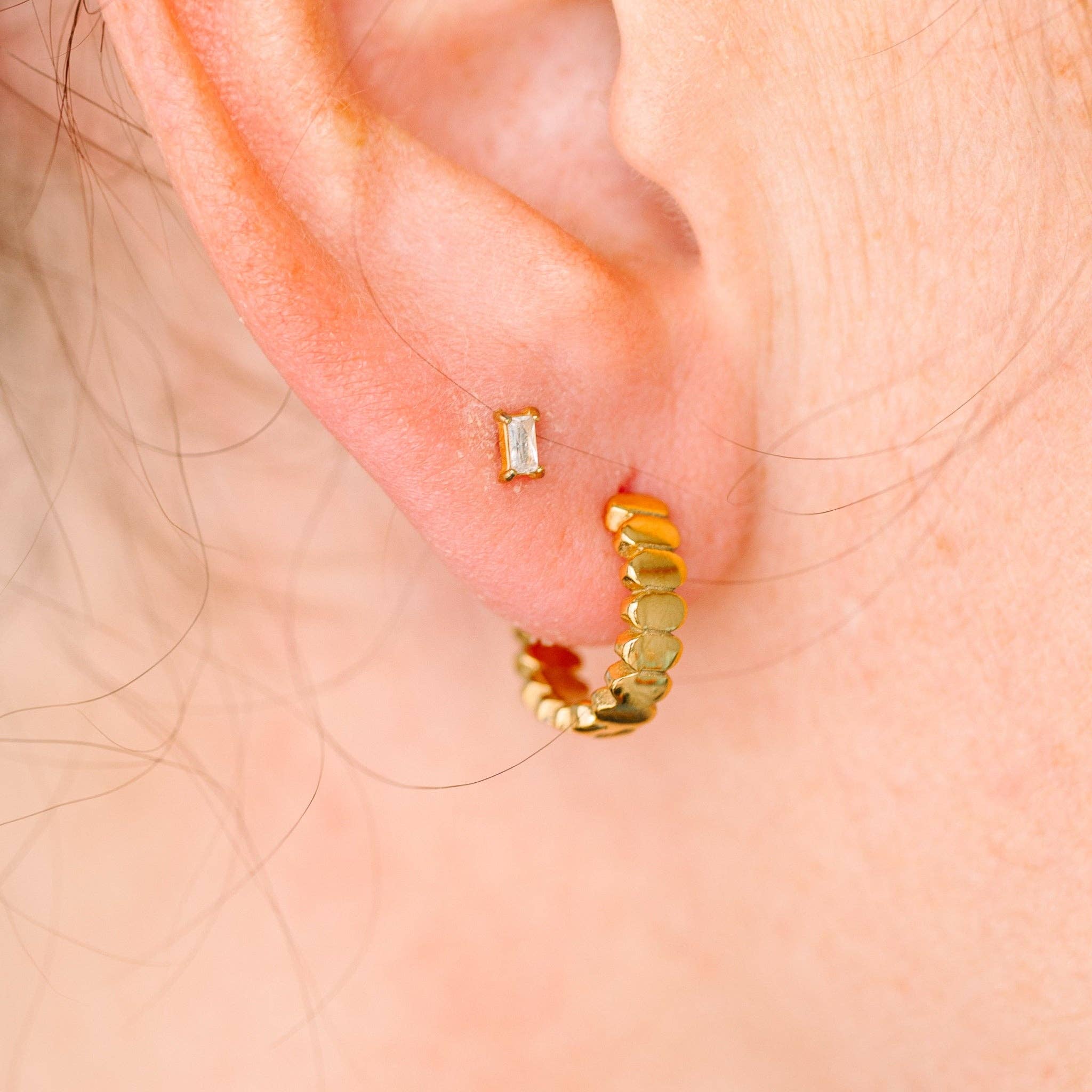 Pierced Co - Segmented Huggies