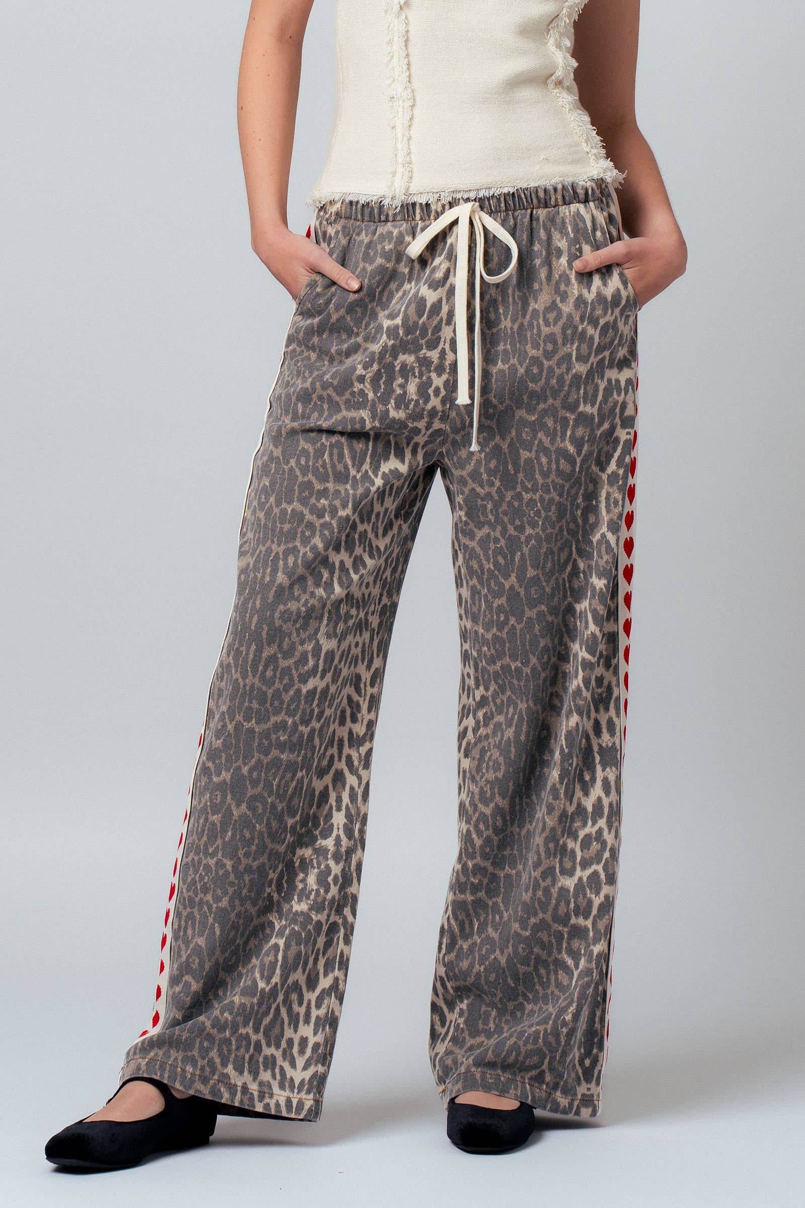 Women's Leopard Print Heart Side Stripe Lounge Pants