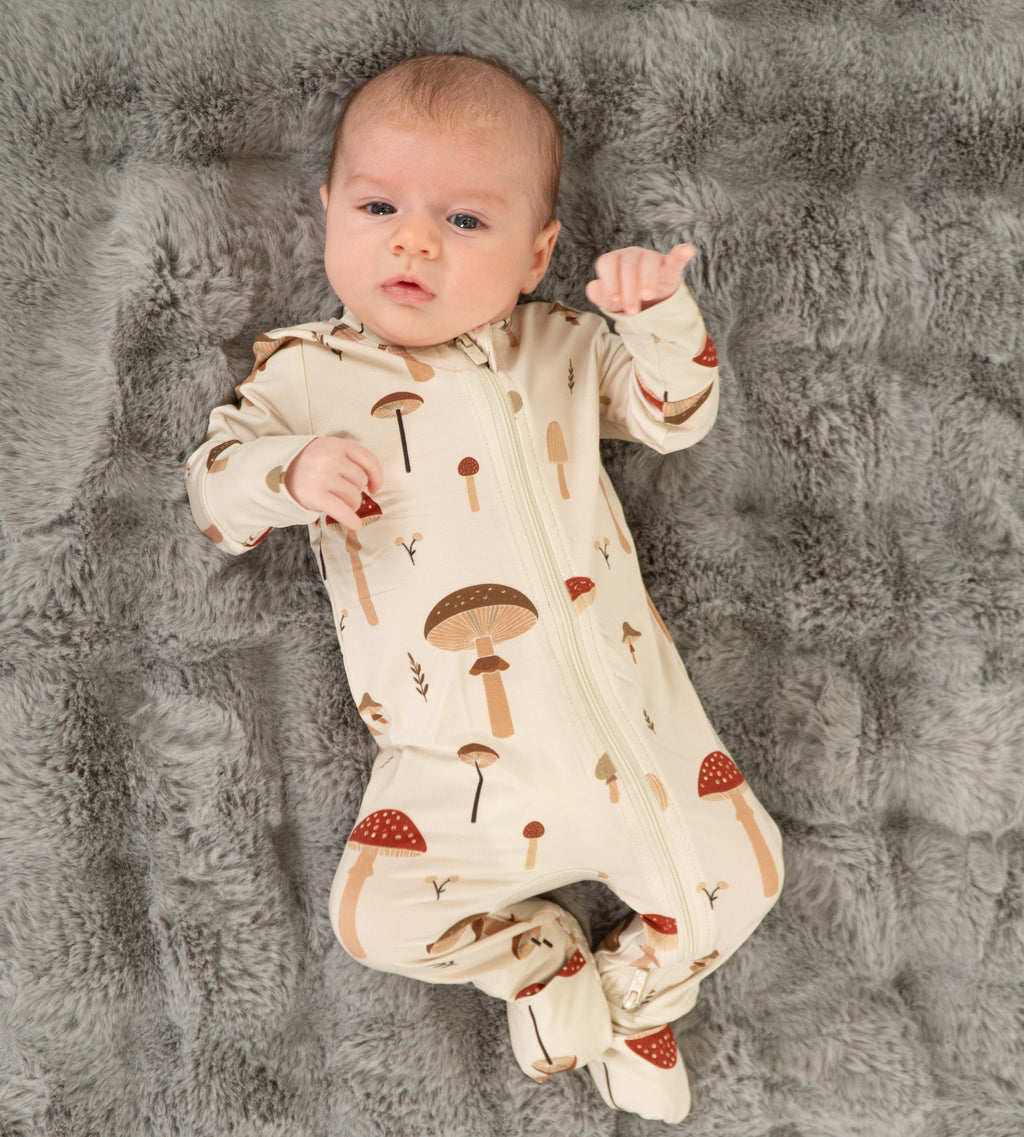 Willow+Co Bamboo Footie - Mushrooms