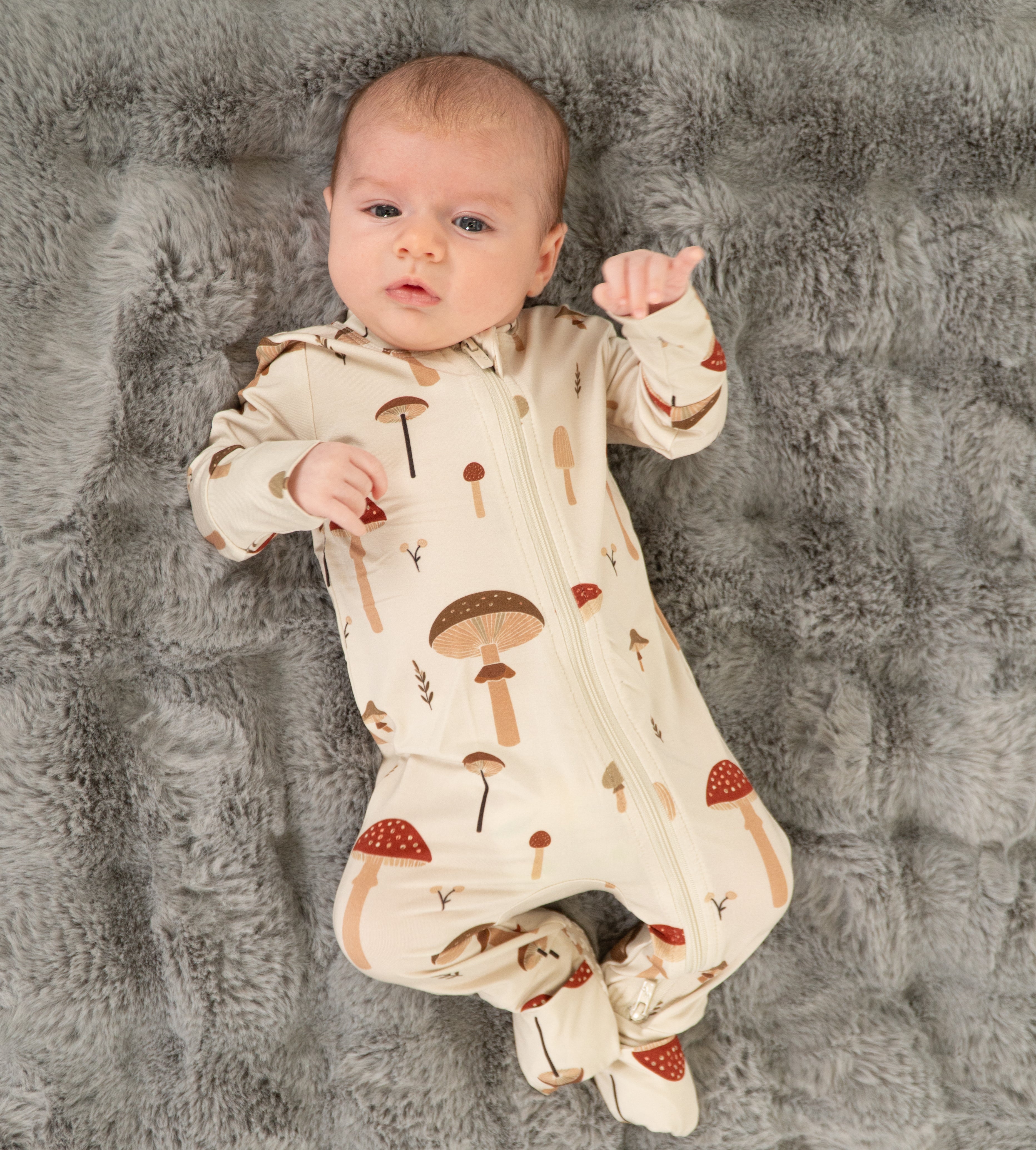 Willow+Co Bamboo Footie - Mushrooms