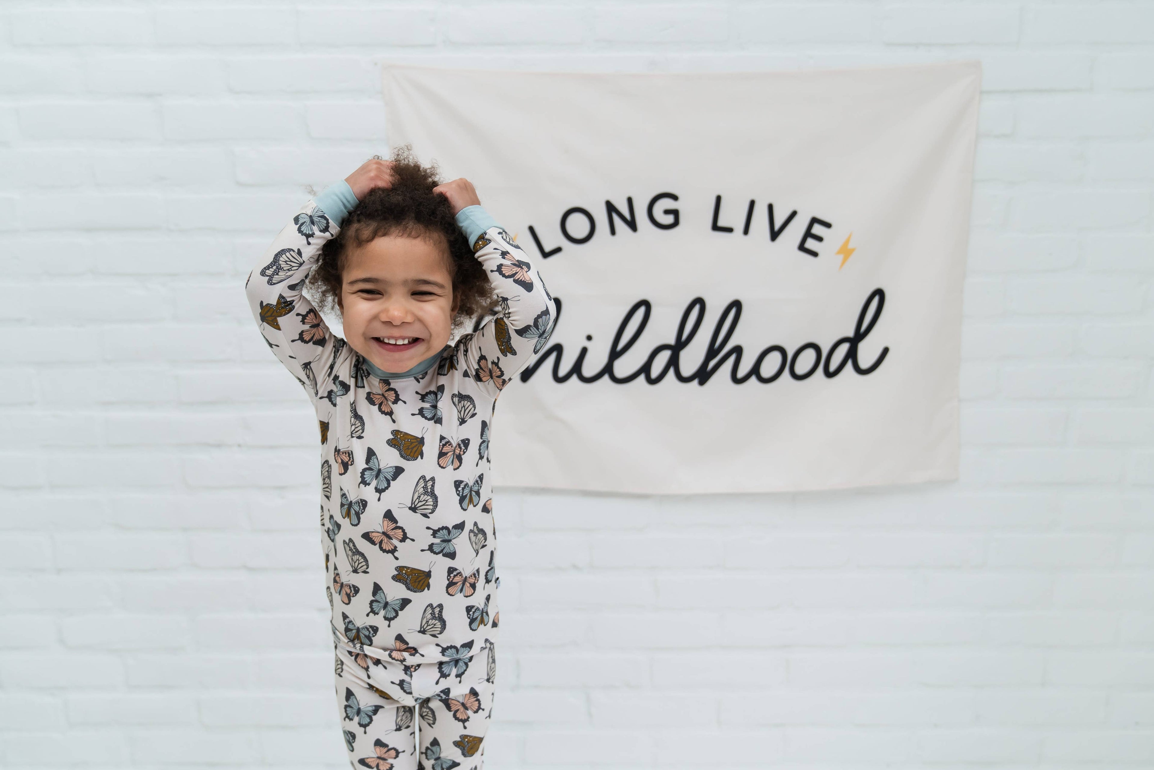 Hugga Babies Bamboo Two-Piece Set - Social Butterfly