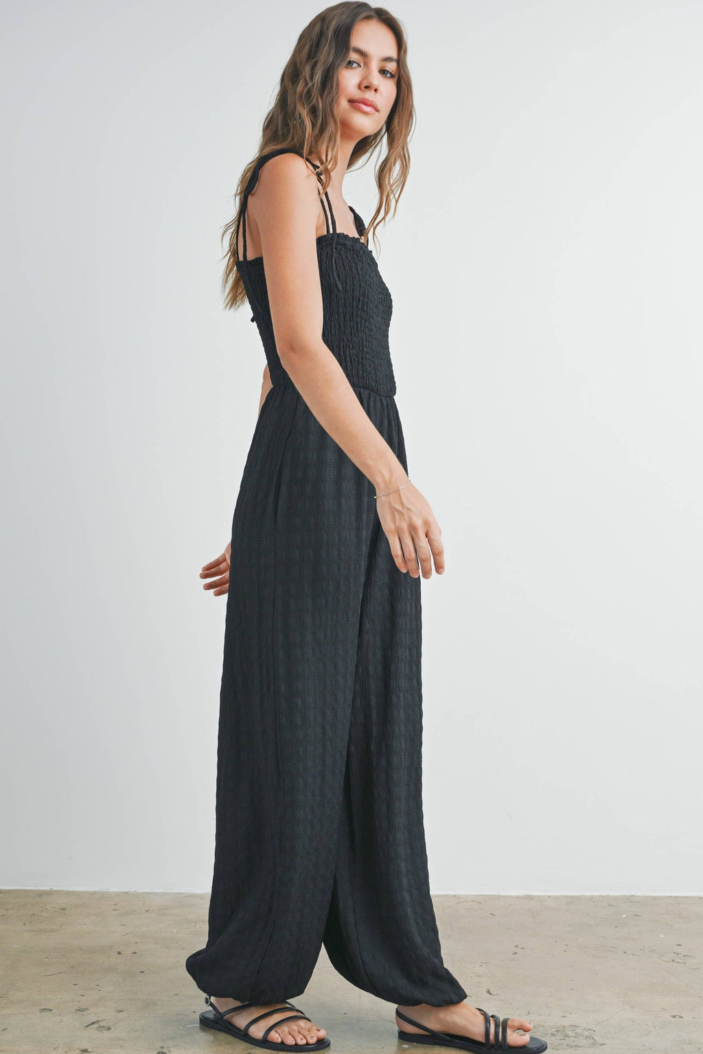 Women's Textured Solid Wide Leg Jumpsuit - Black