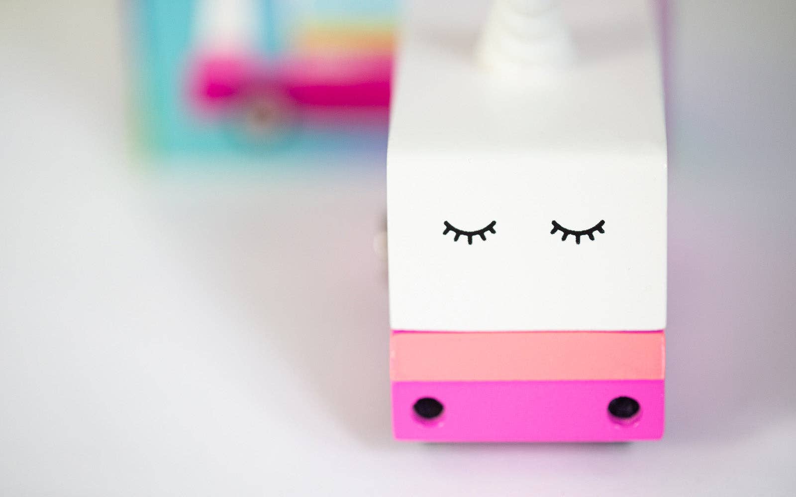 Candylab Toys - Unicorn Van