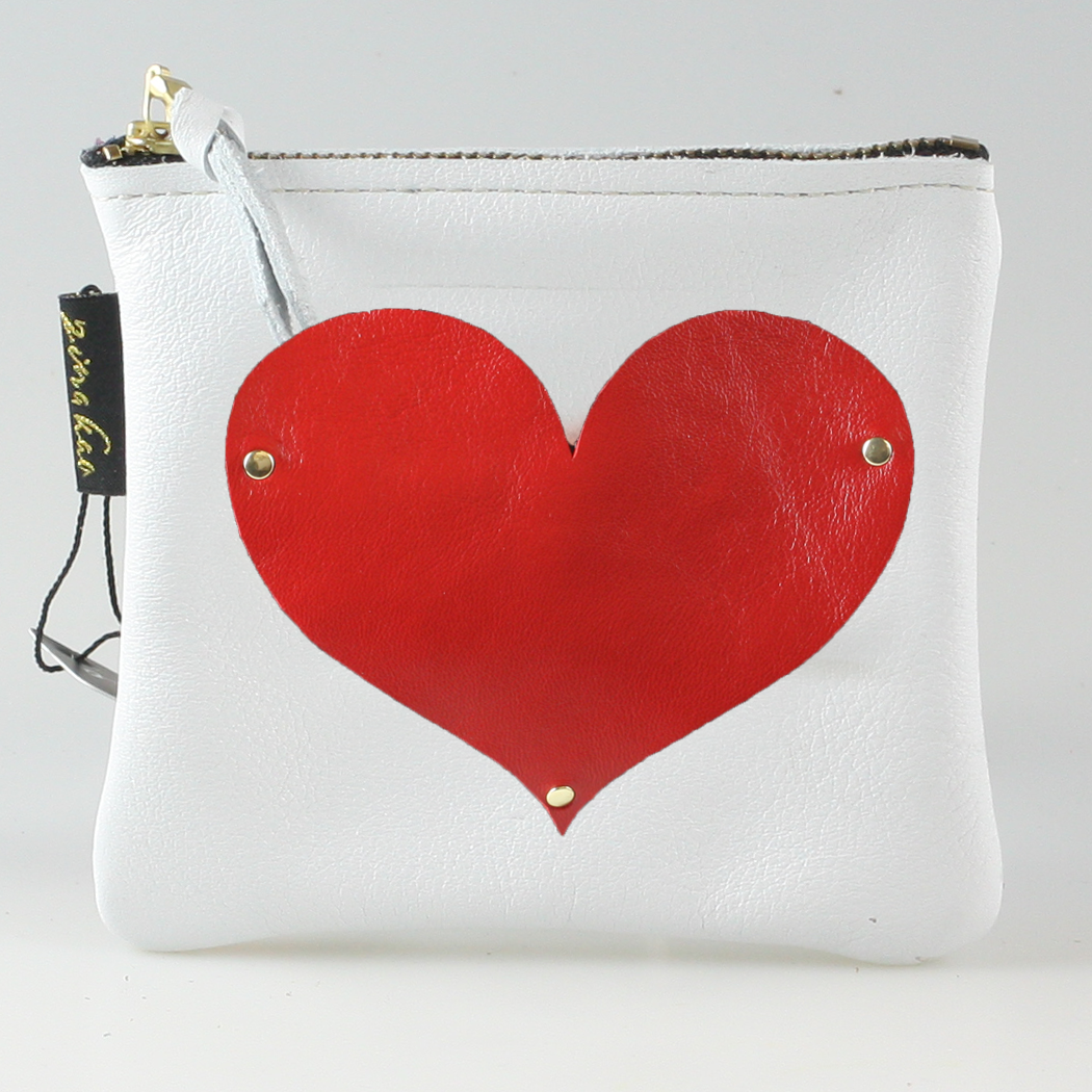 Zina Kao - The Soft Heart Applique - Snow w/ Apple Heart