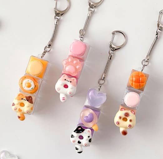 K-Wonderland - DIY Keyboard Keychain Kit