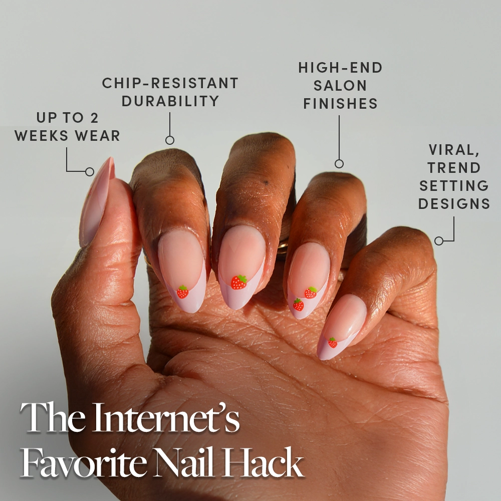 Glamnetic Press On Nails - Strawberry Bits