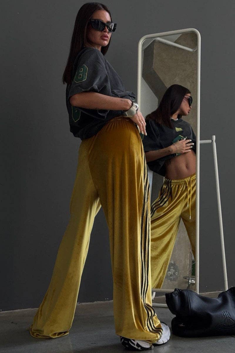 Women's Striped Side Wide-Leg Sweatpants - Yellow