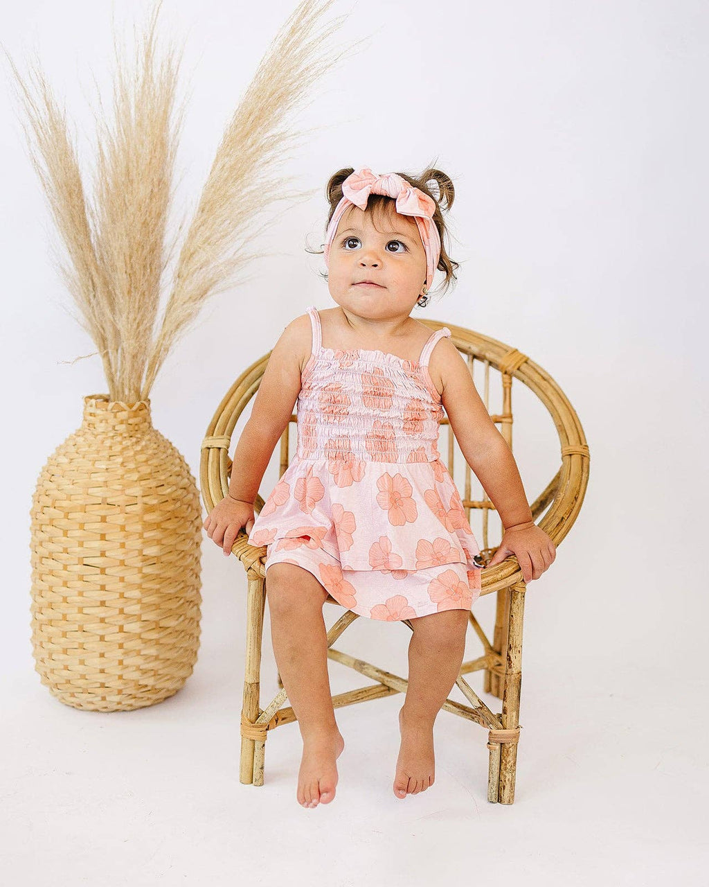 ava + oliver Ruffle Romper - Peach Hau