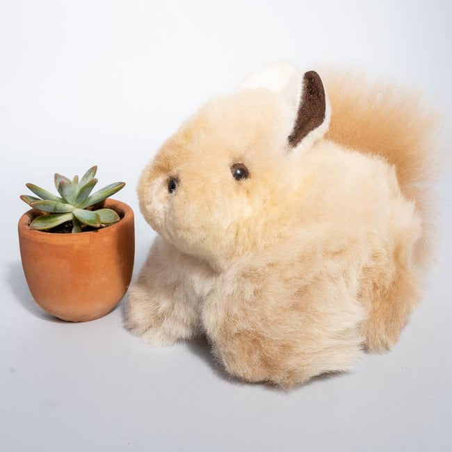 WUAMAN Handmade Natural Bunny 6"