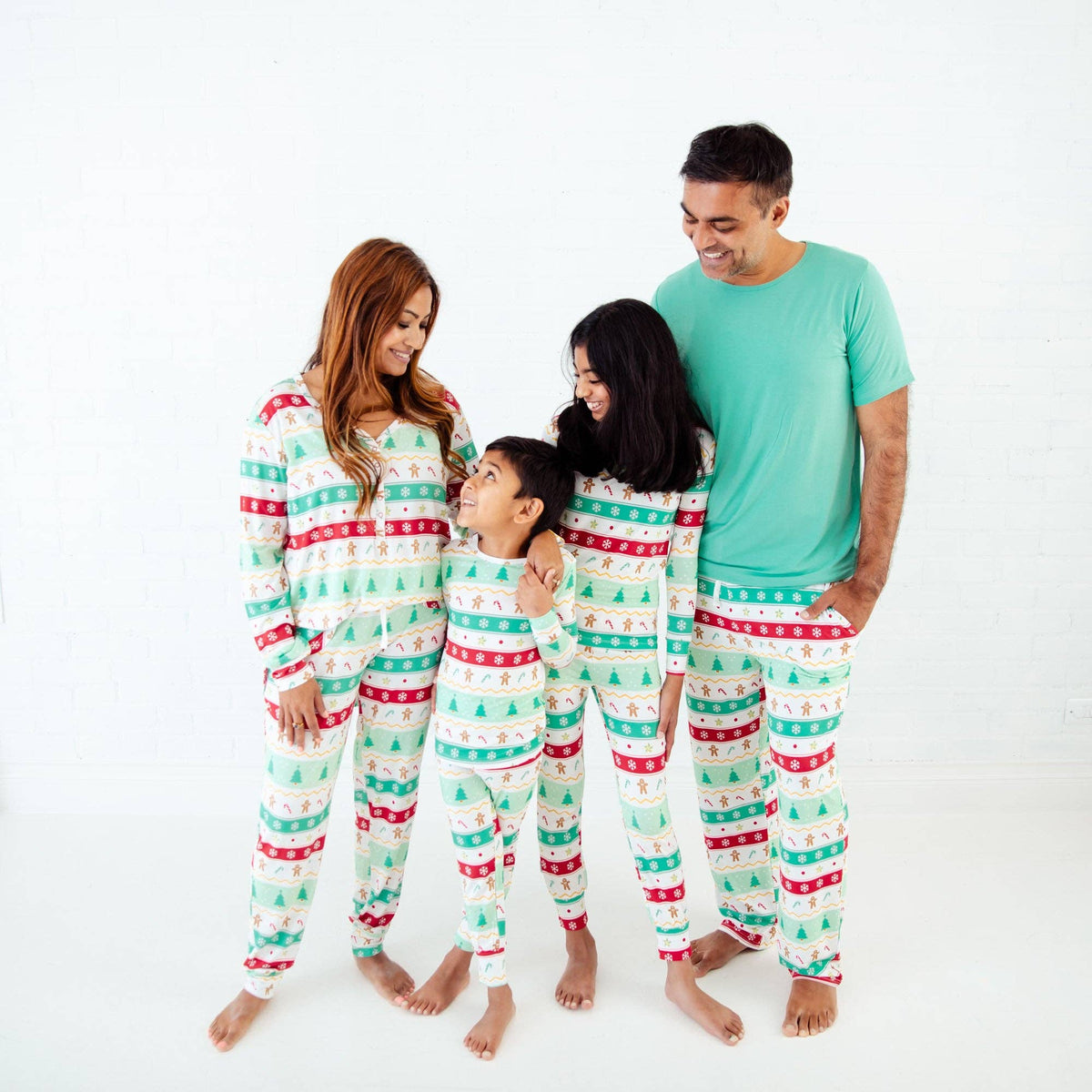 Dreamiere Men's Loungewear - Isle Be Home For The Holidays