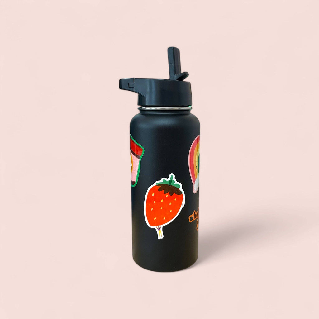 Carolyn Suzuki Sticker - Fraise