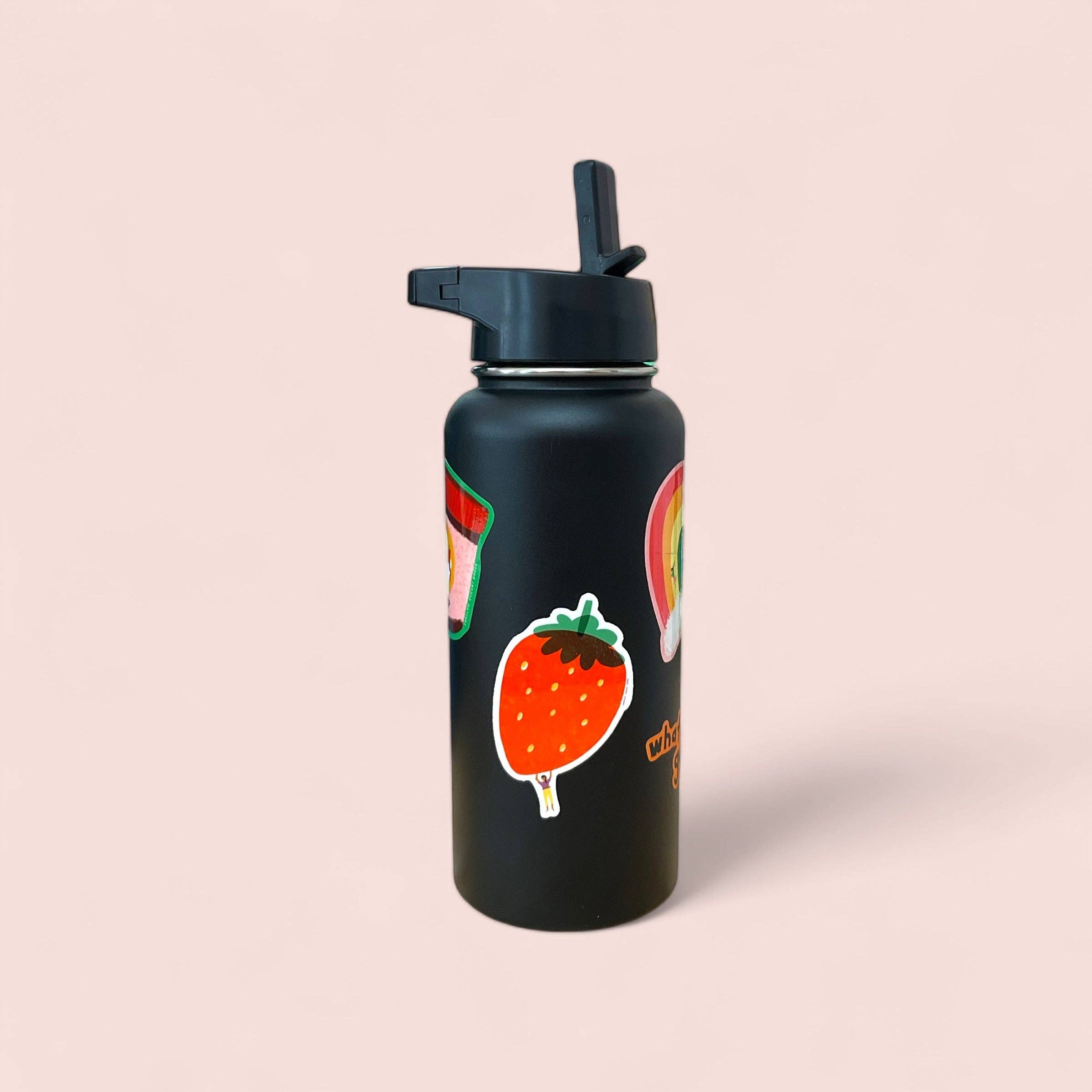 Carolyn Suzuki Sticker - Fraise