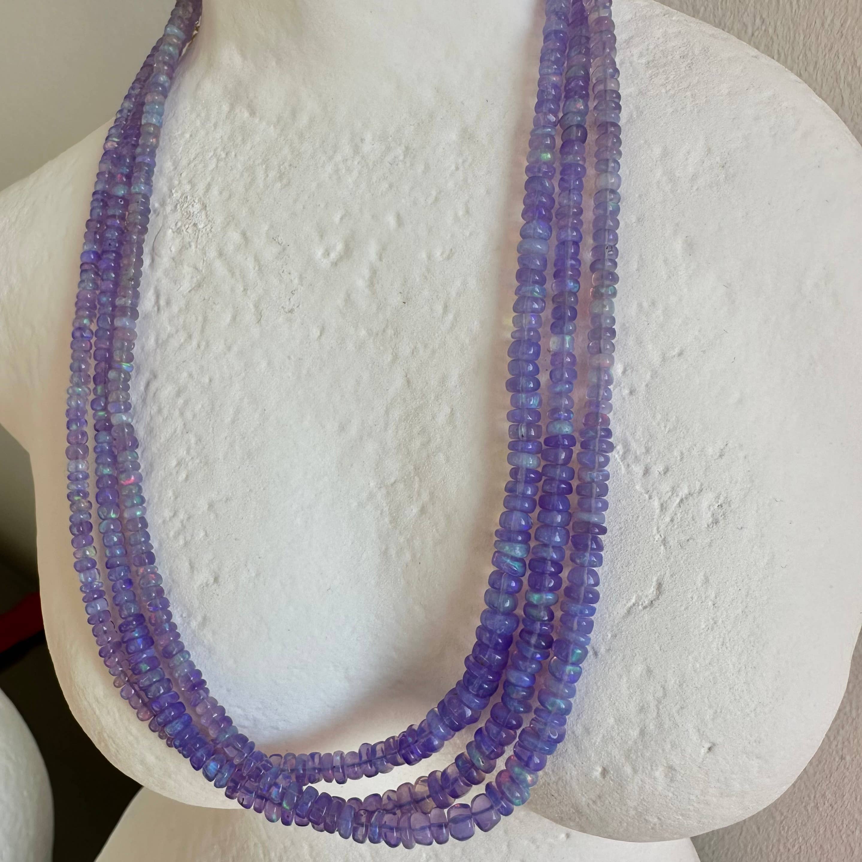 Anokhi Green Handmade Gemstone Necklace - Purple Ethiopian Opal