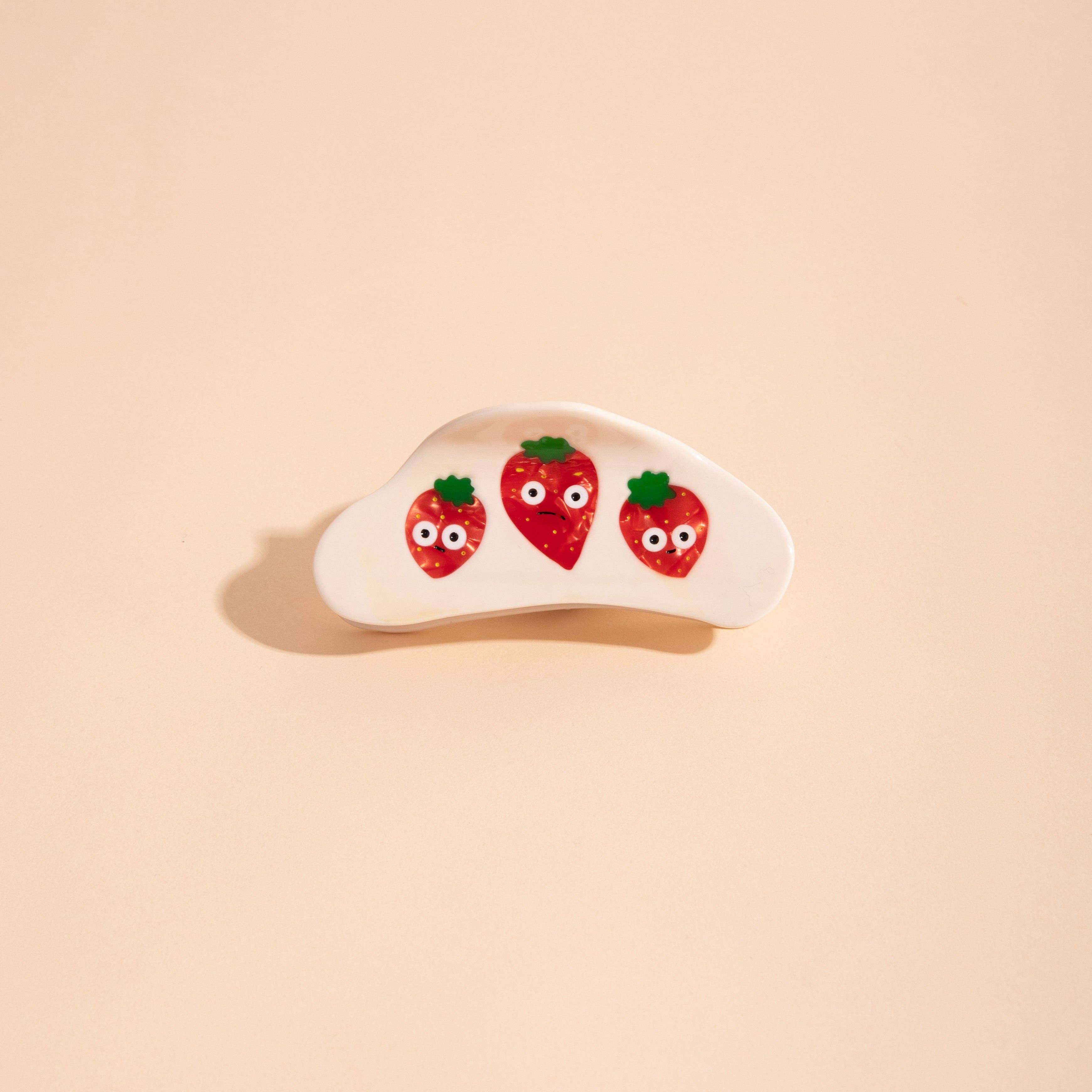 Carolyn Suzuki Hair Claw - Ichigo