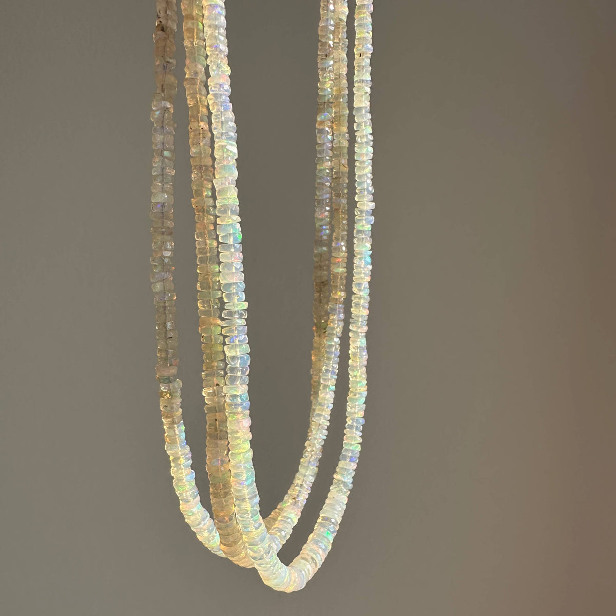 Anokhi Green Handmade Gemstone Necklace - Natural Faceted Opal