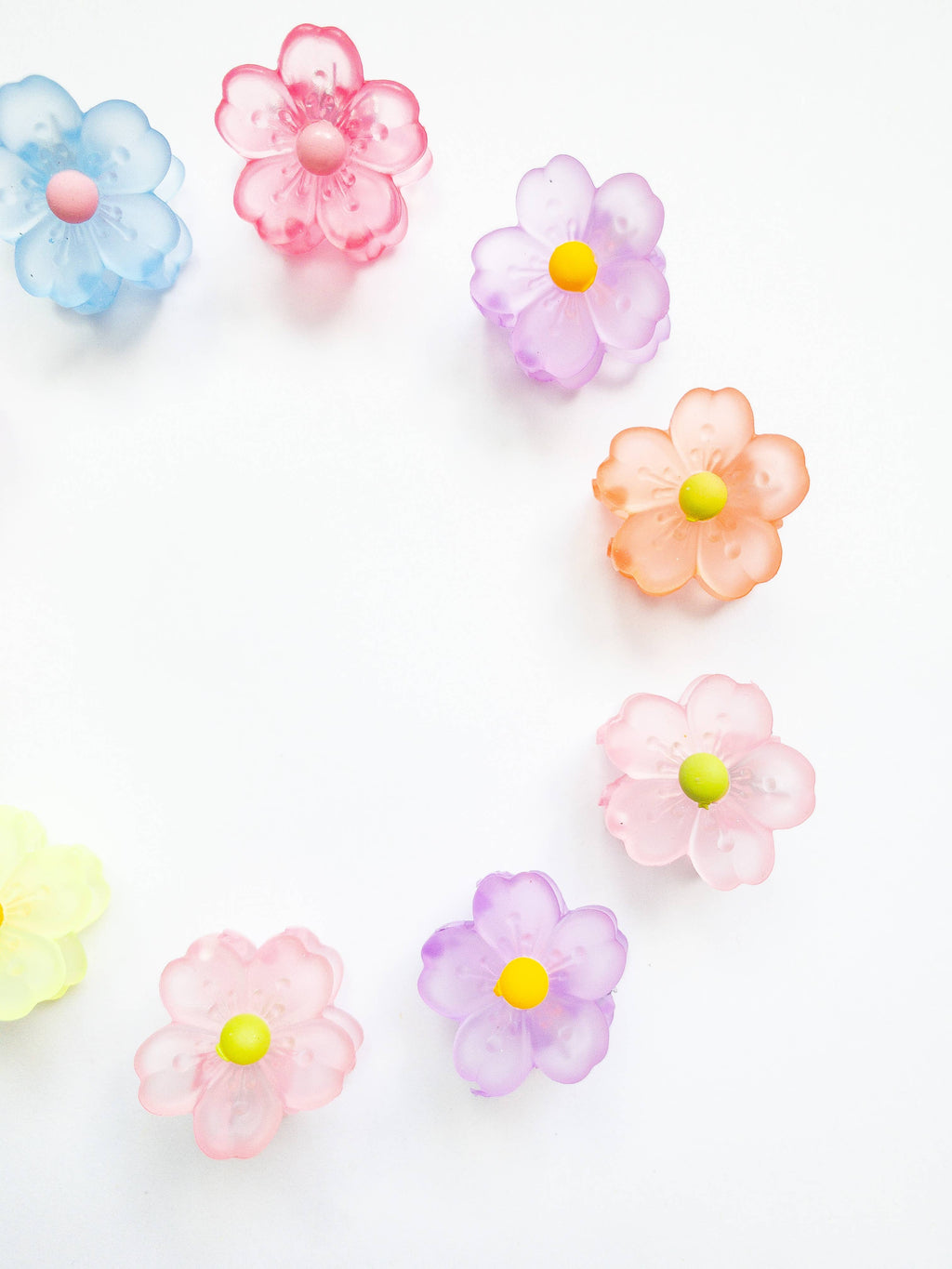 Eggy Cakes - Sakura Flower Small Hair Claws